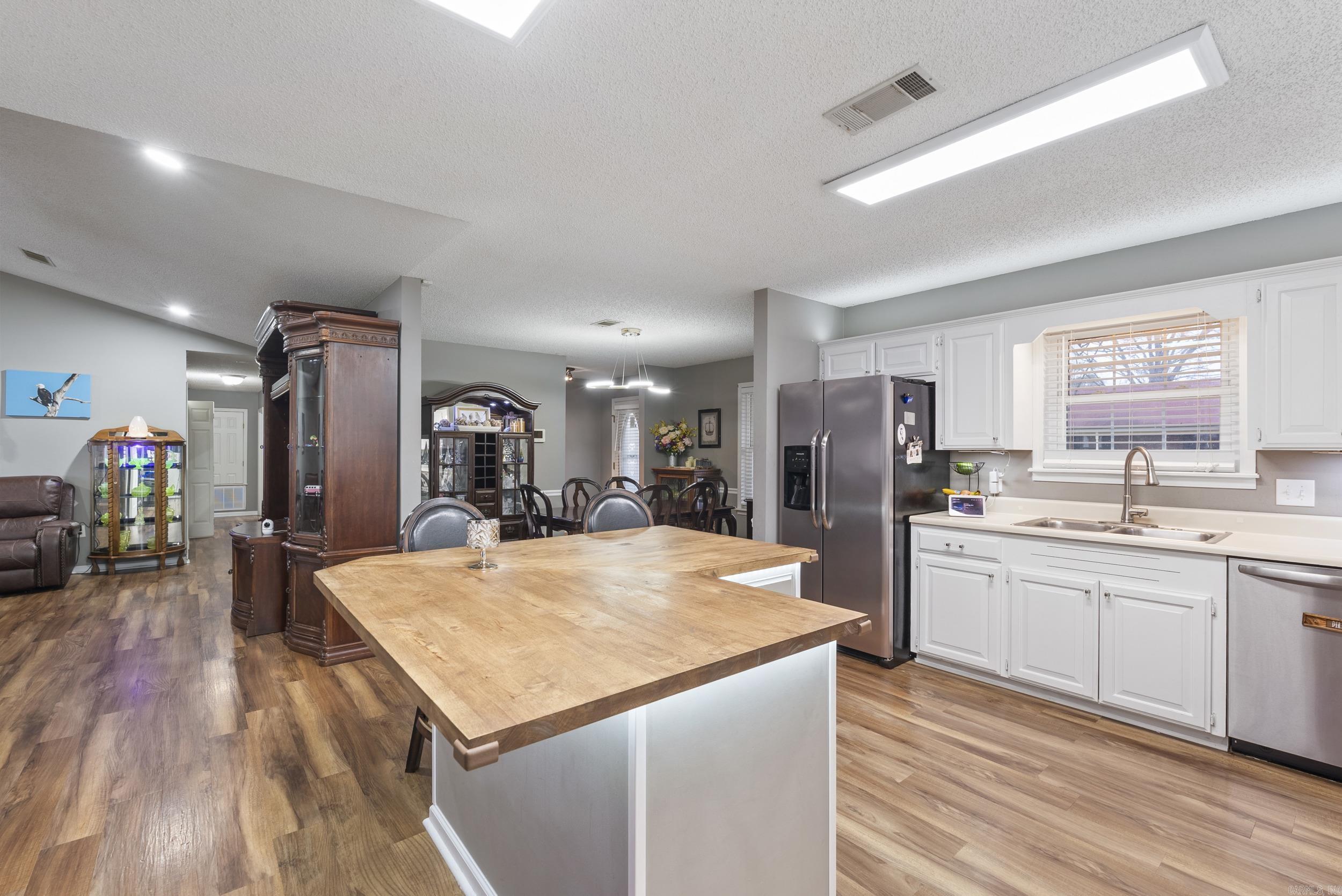 1915  Arrowhead Lane  Conway, AR