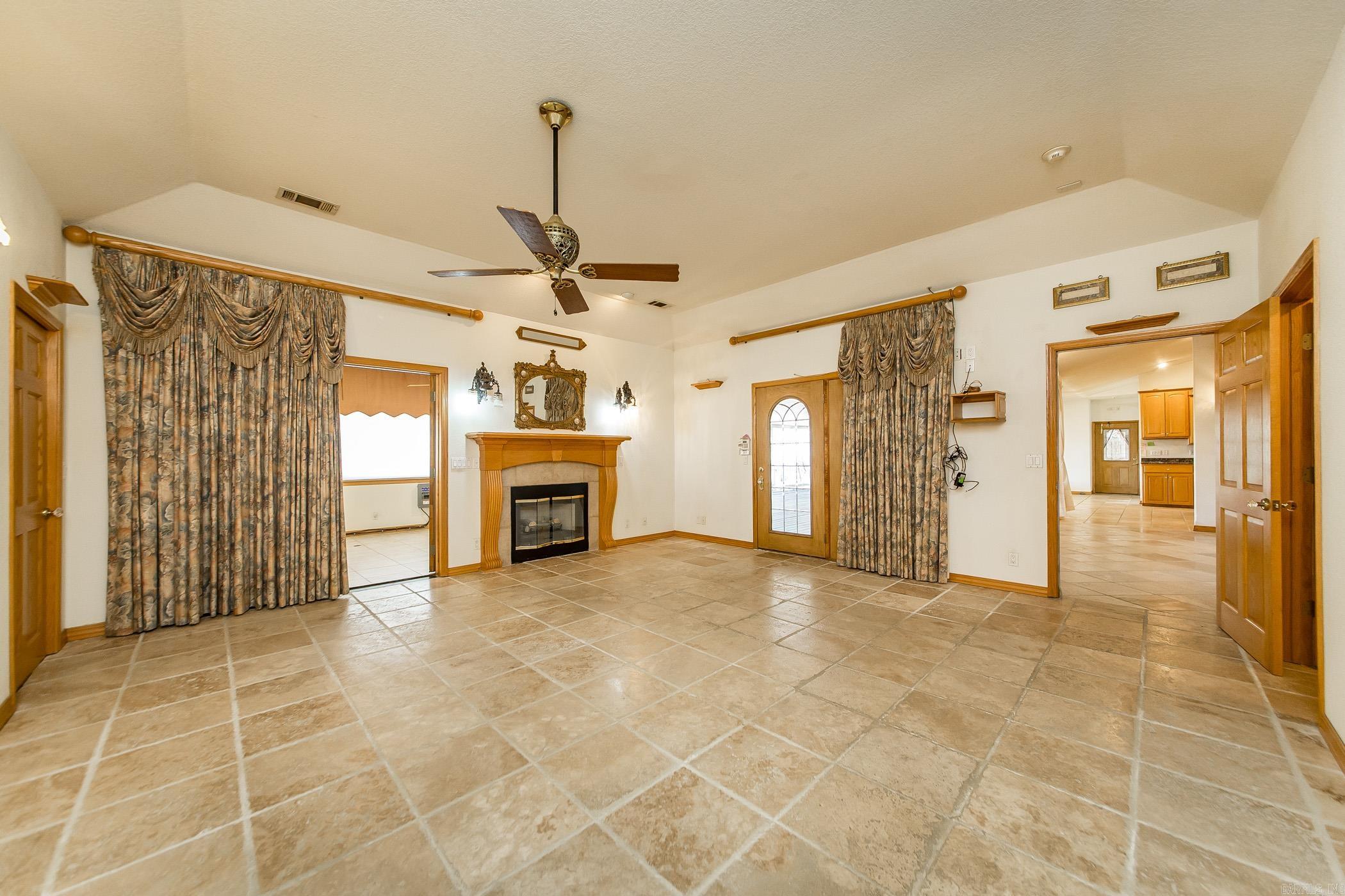 160  Fox Tail  Hot Springs, AR