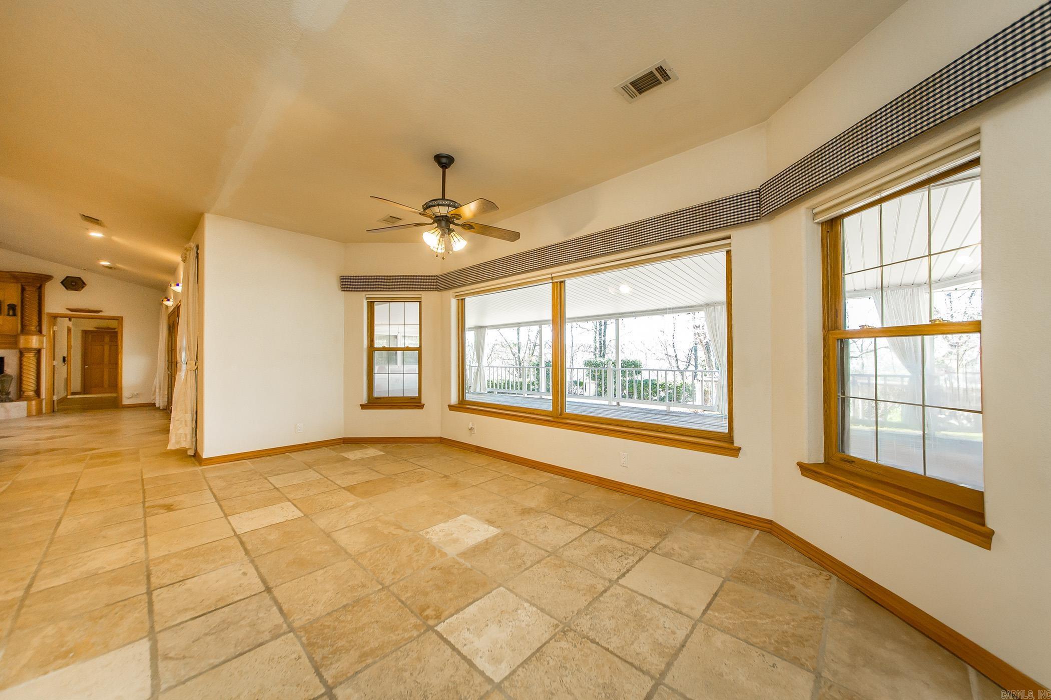 160  Fox Tail  Hot Springs, AR