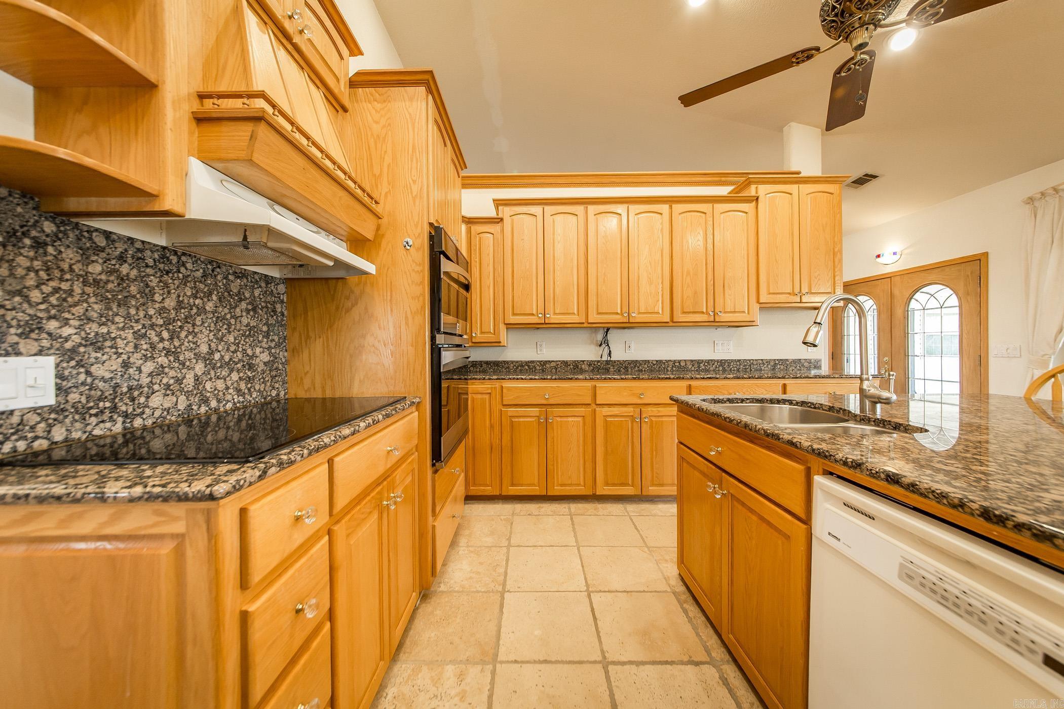 160  Fox Tail  Hot Springs, AR