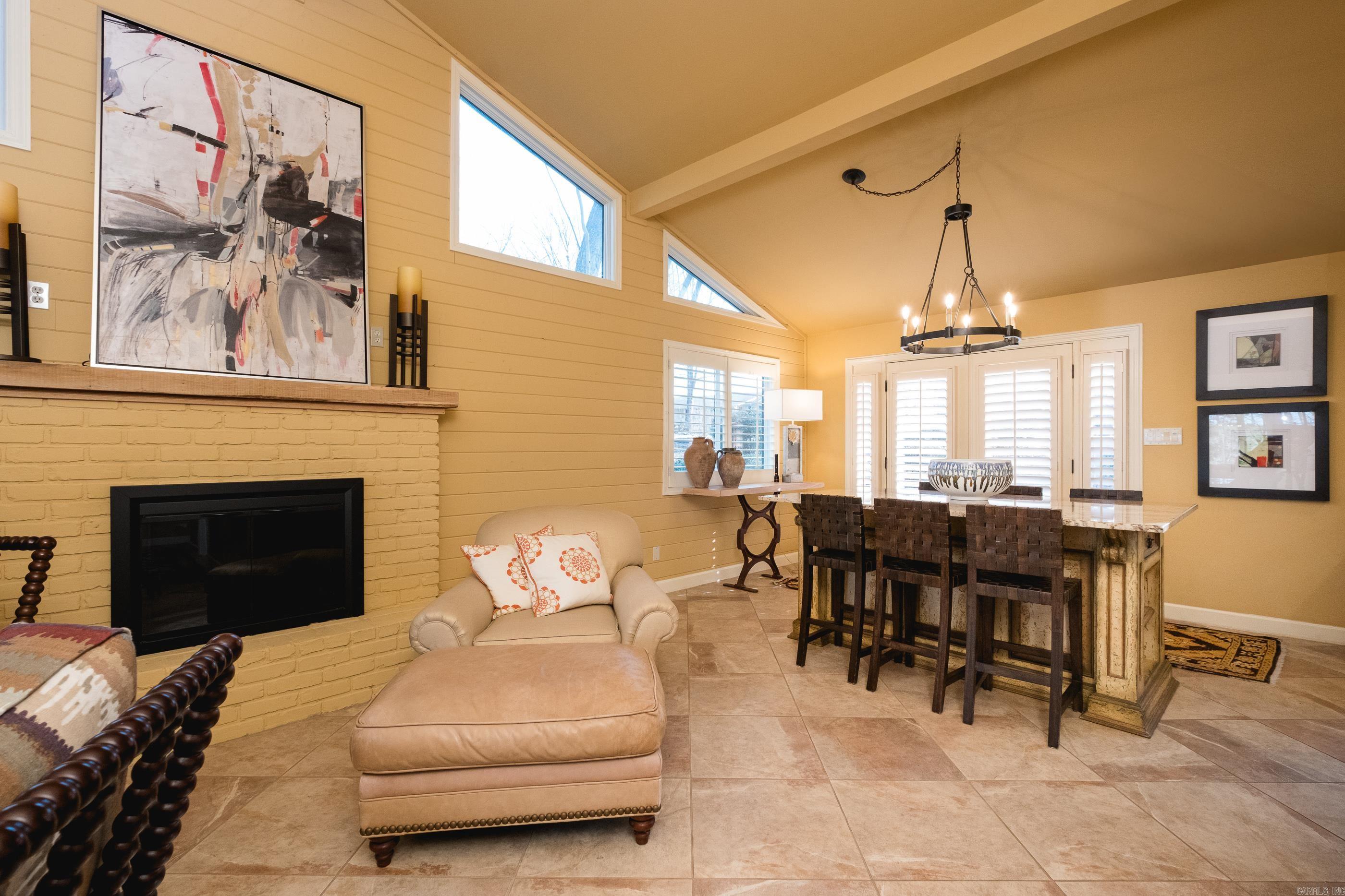 114  Tennyson  Greers Ferry, AR