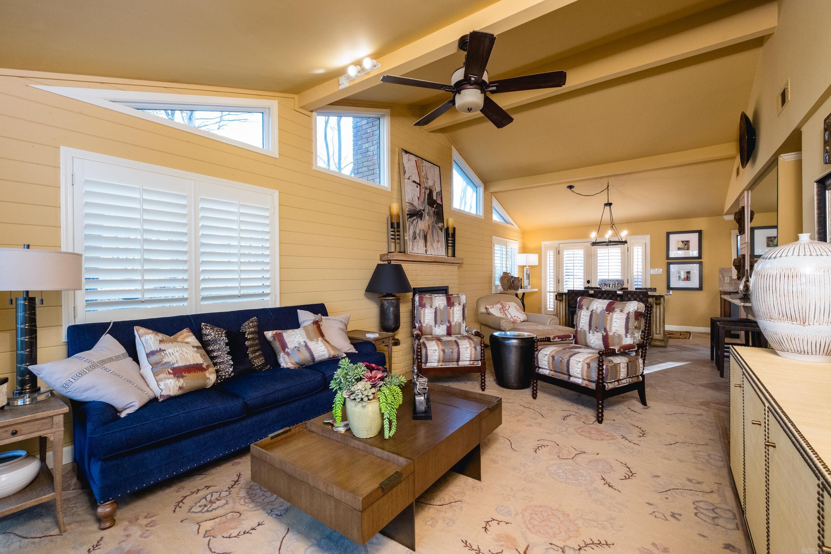 114  Tennyson  Greers Ferry, AR