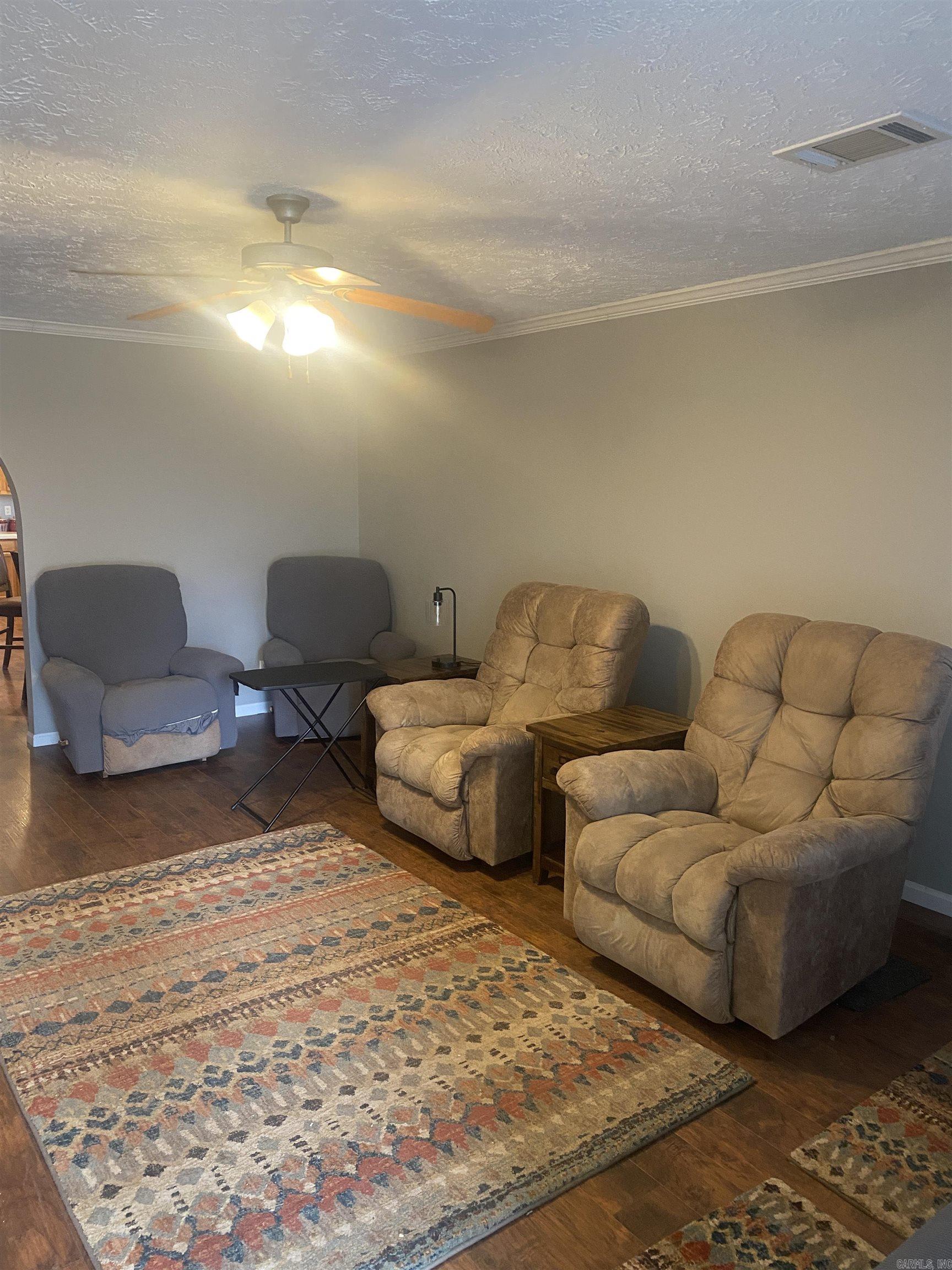 97 Acorn Hollow Ln  Pine Bluff, AR