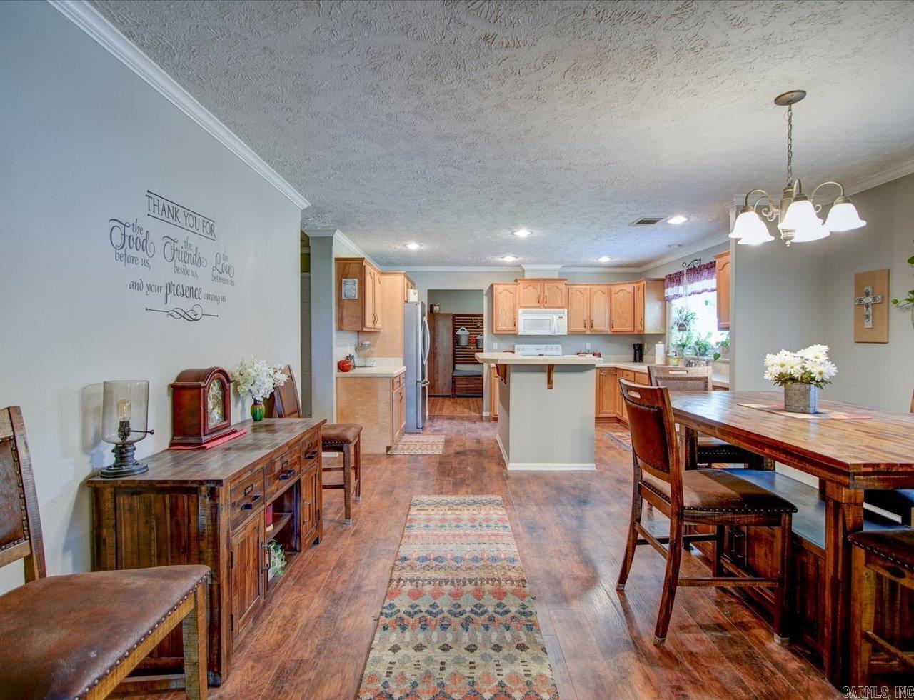 97 Acorn Hollow Ln Pine Bluff, AR 71603