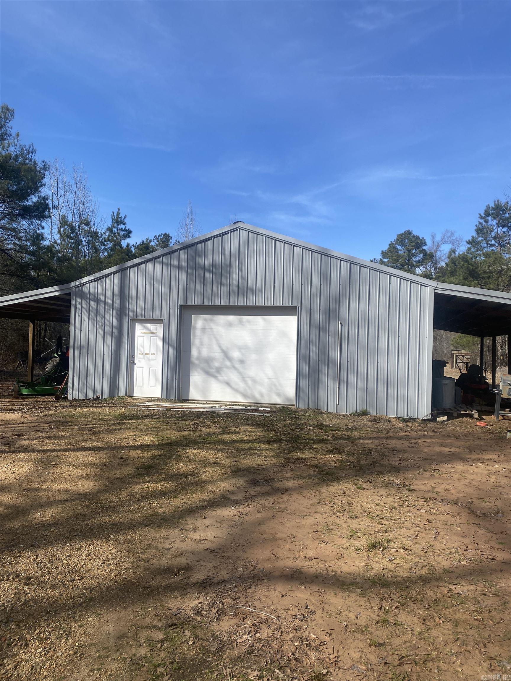 97 Acorn Hollow Ln  Pine Bluff, AR