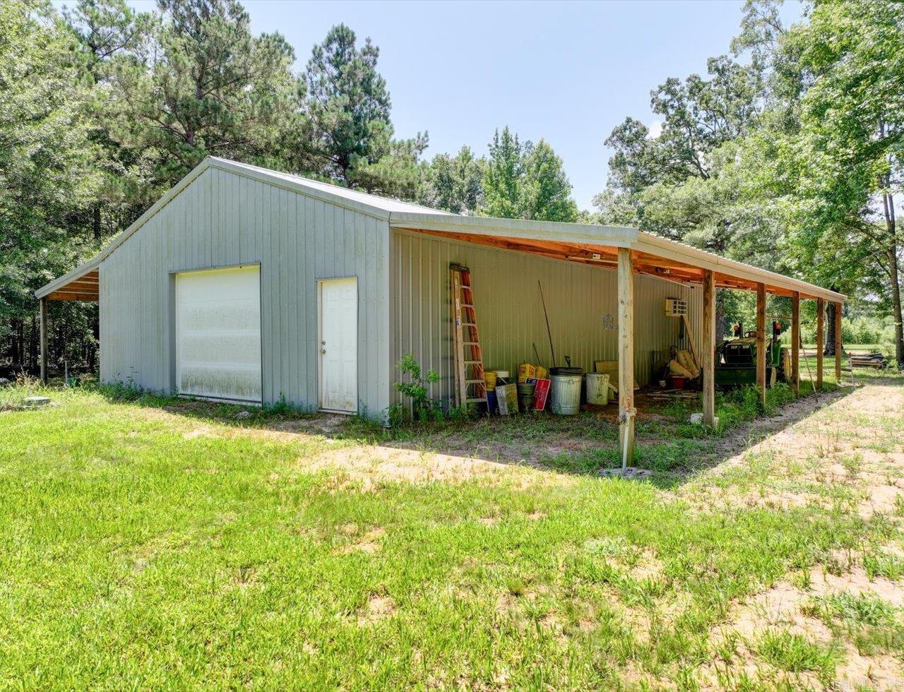 97 Acorn Hollow Ln Pine Bluff, AR 71603