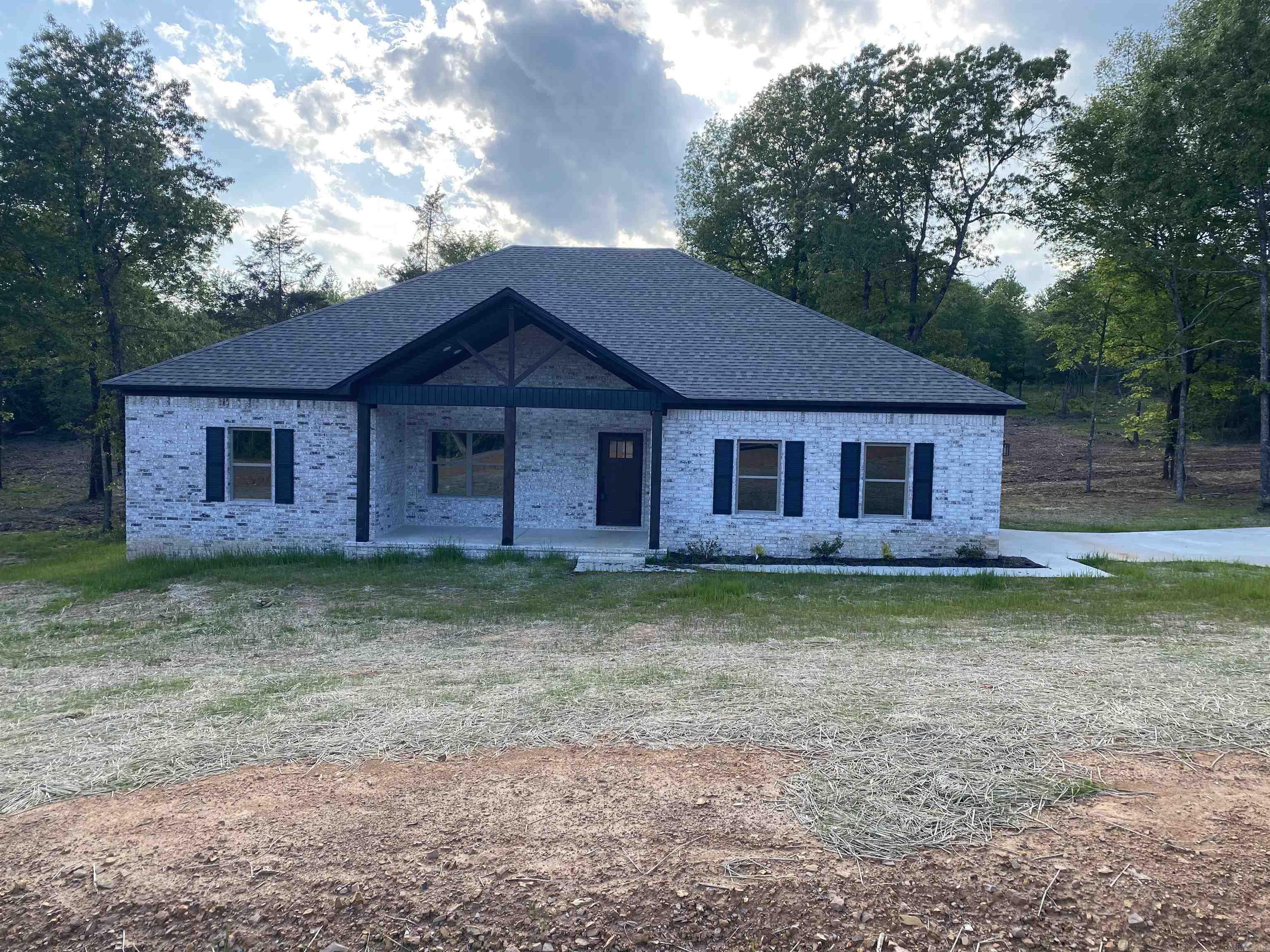 16 Heritage Lane Twin Groves, AR 72061-0000