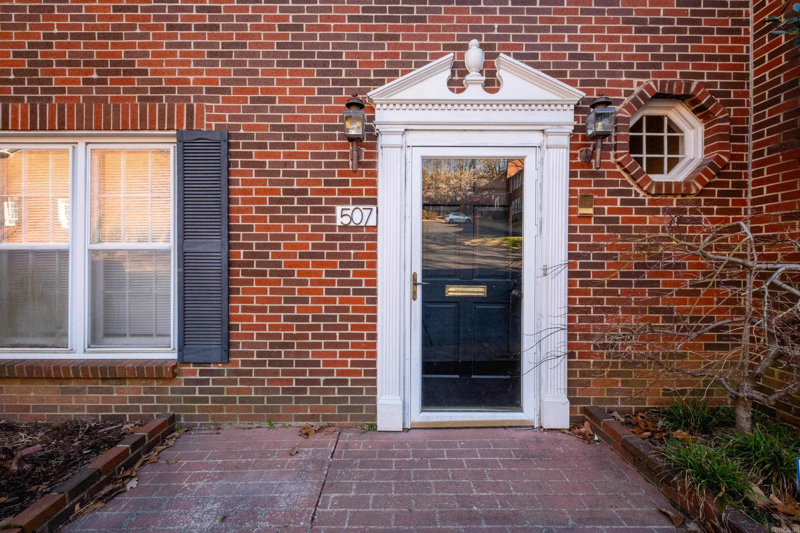 507  Cambridge  Little Rock, AR