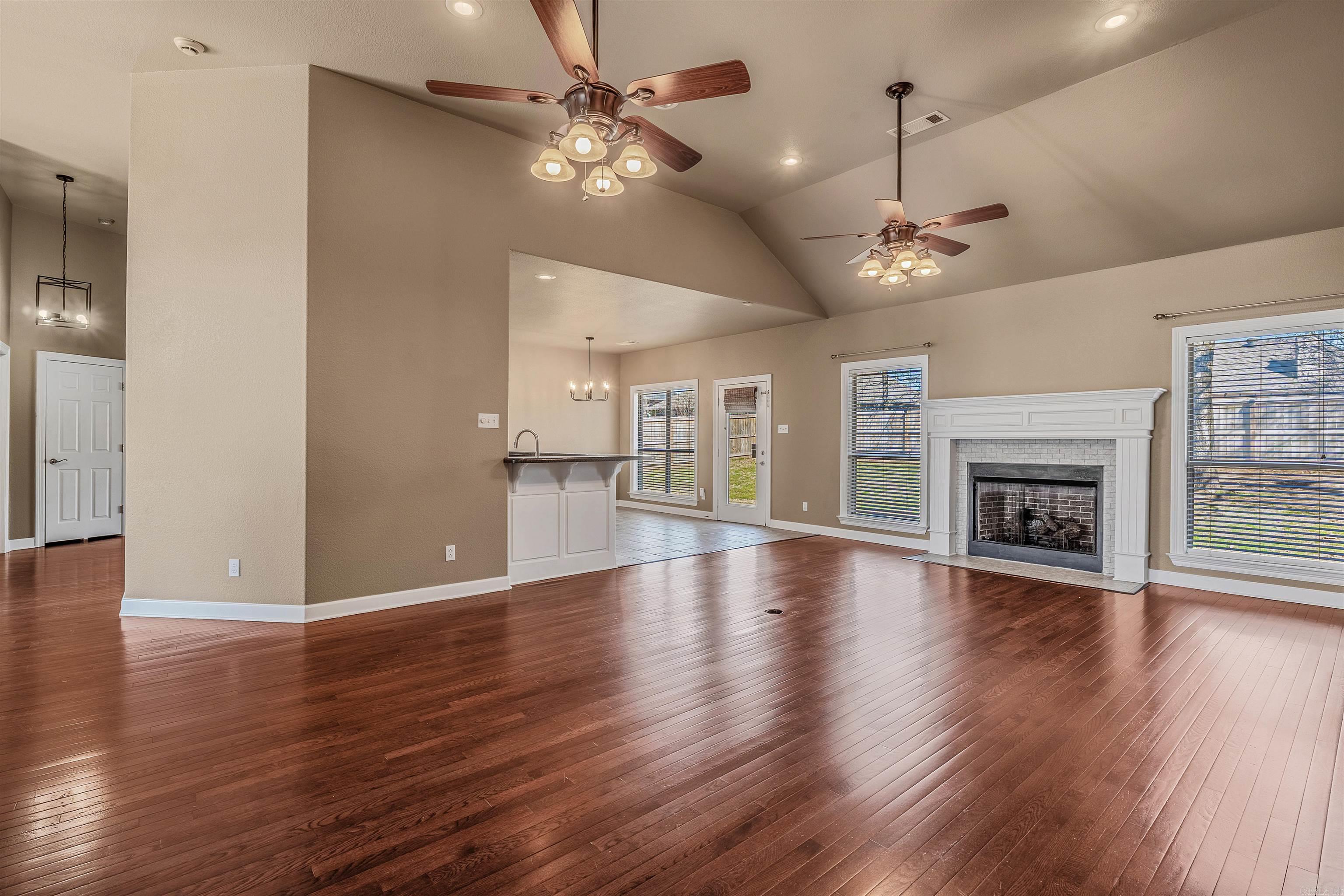 7136 E Ridge  Sherwood, AR