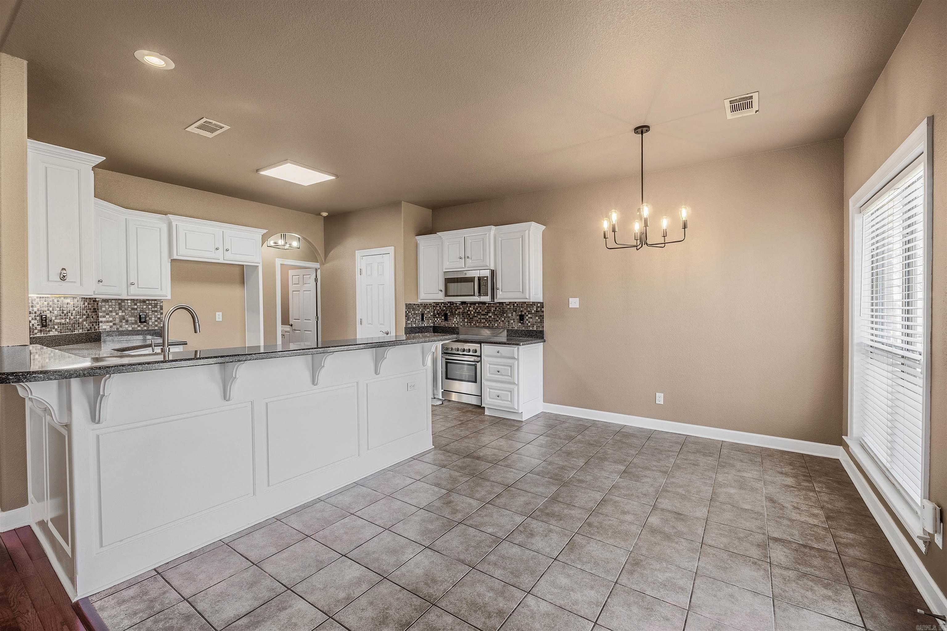 7136 E Ridge  Sherwood, AR
