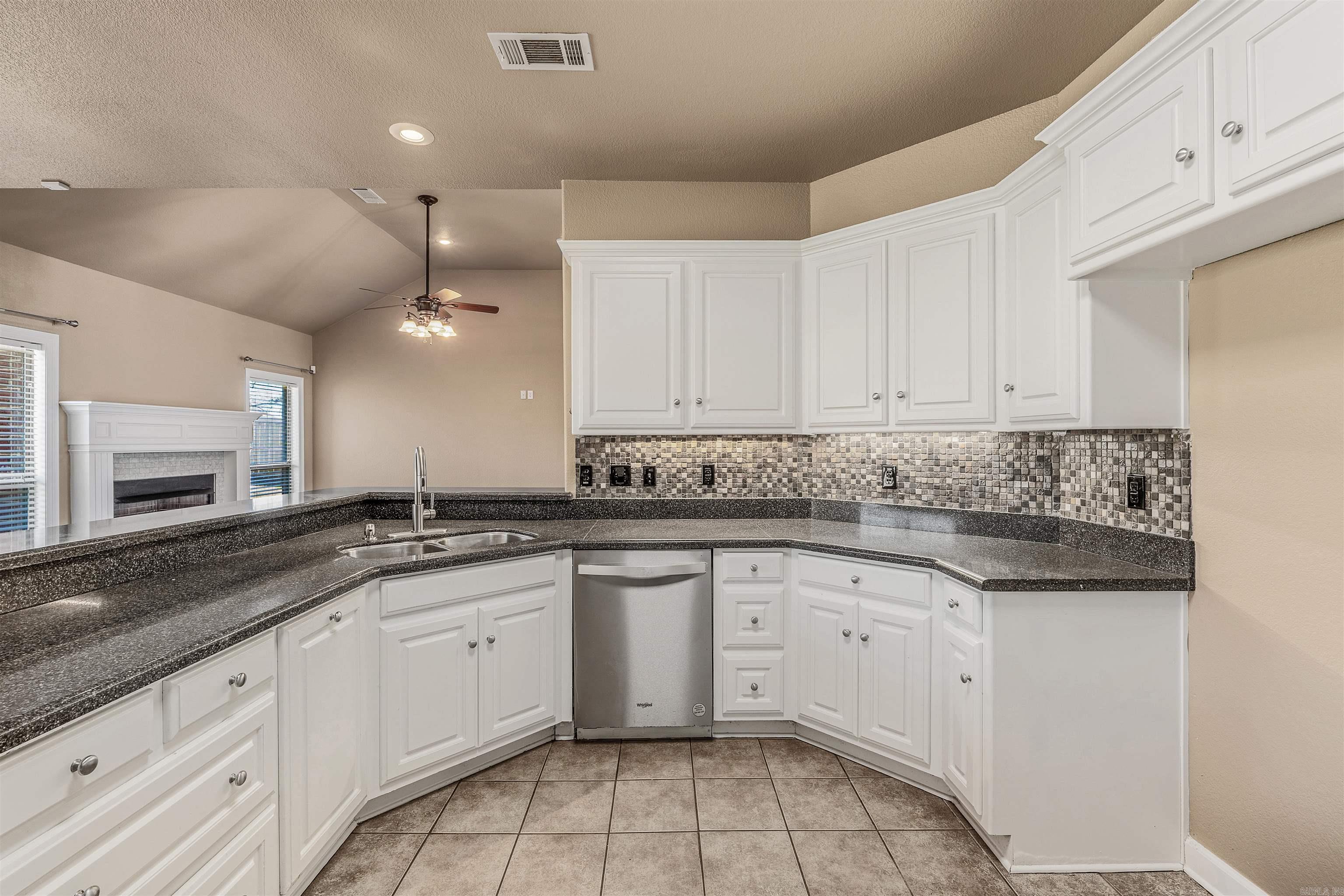 7136 E Ridge  Sherwood, AR