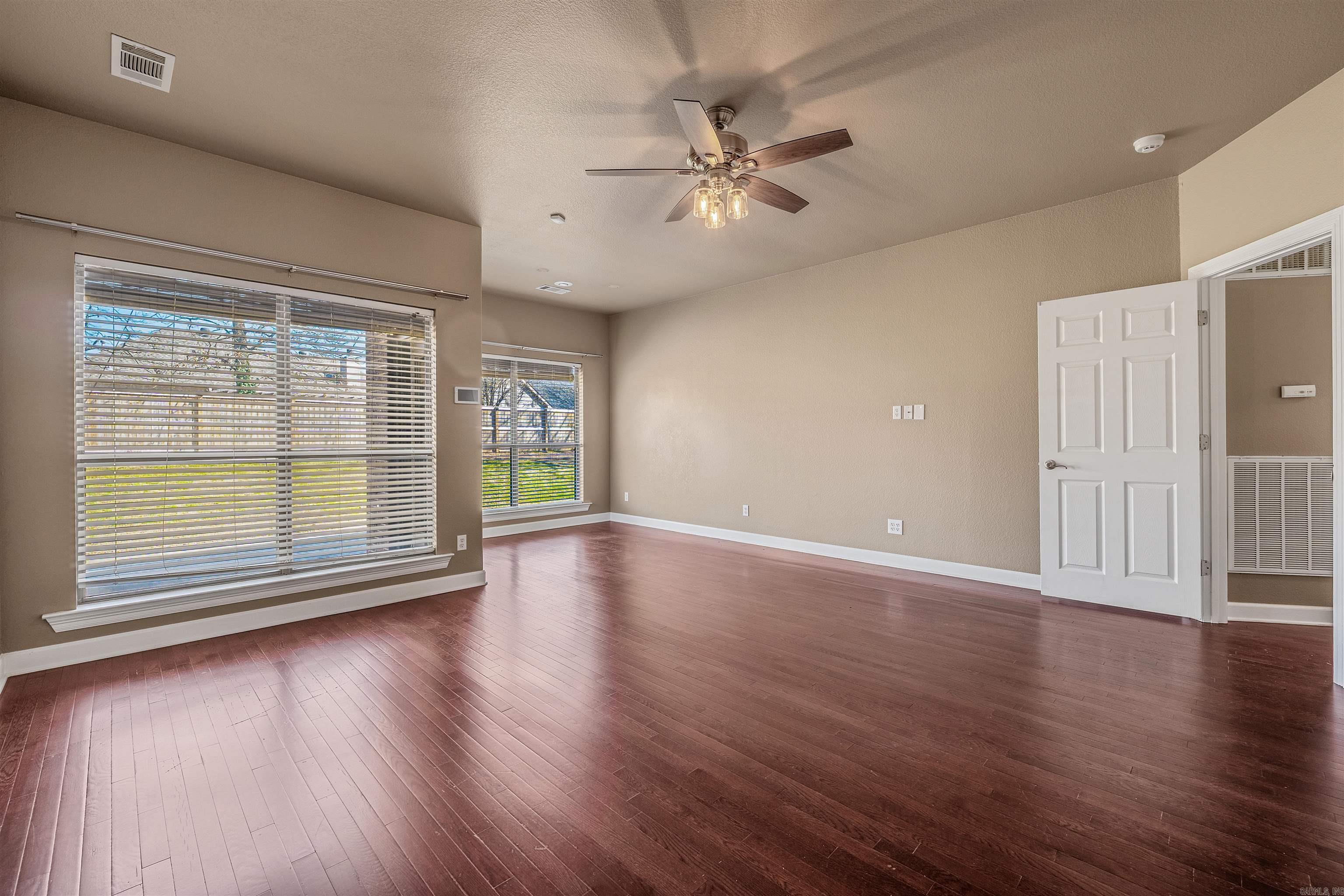 7136 E Ridge  Sherwood, AR
