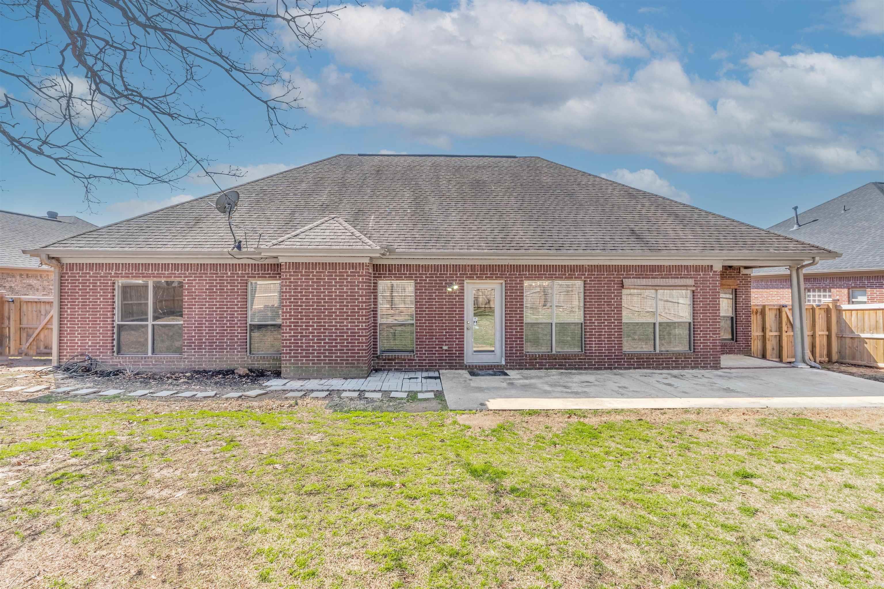 7136 E Ridge  Sherwood, AR