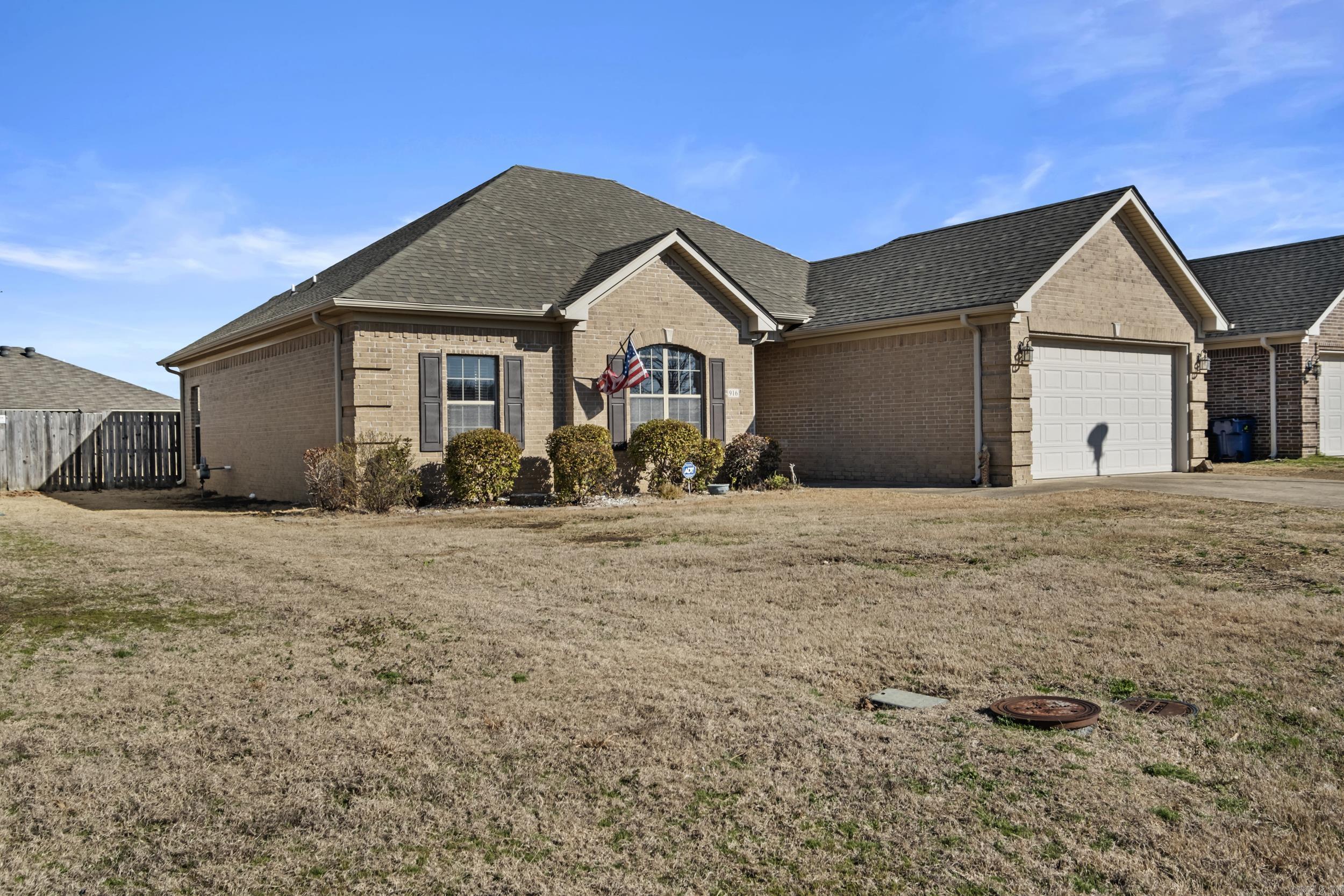 916  Greystone  Cabot, AR