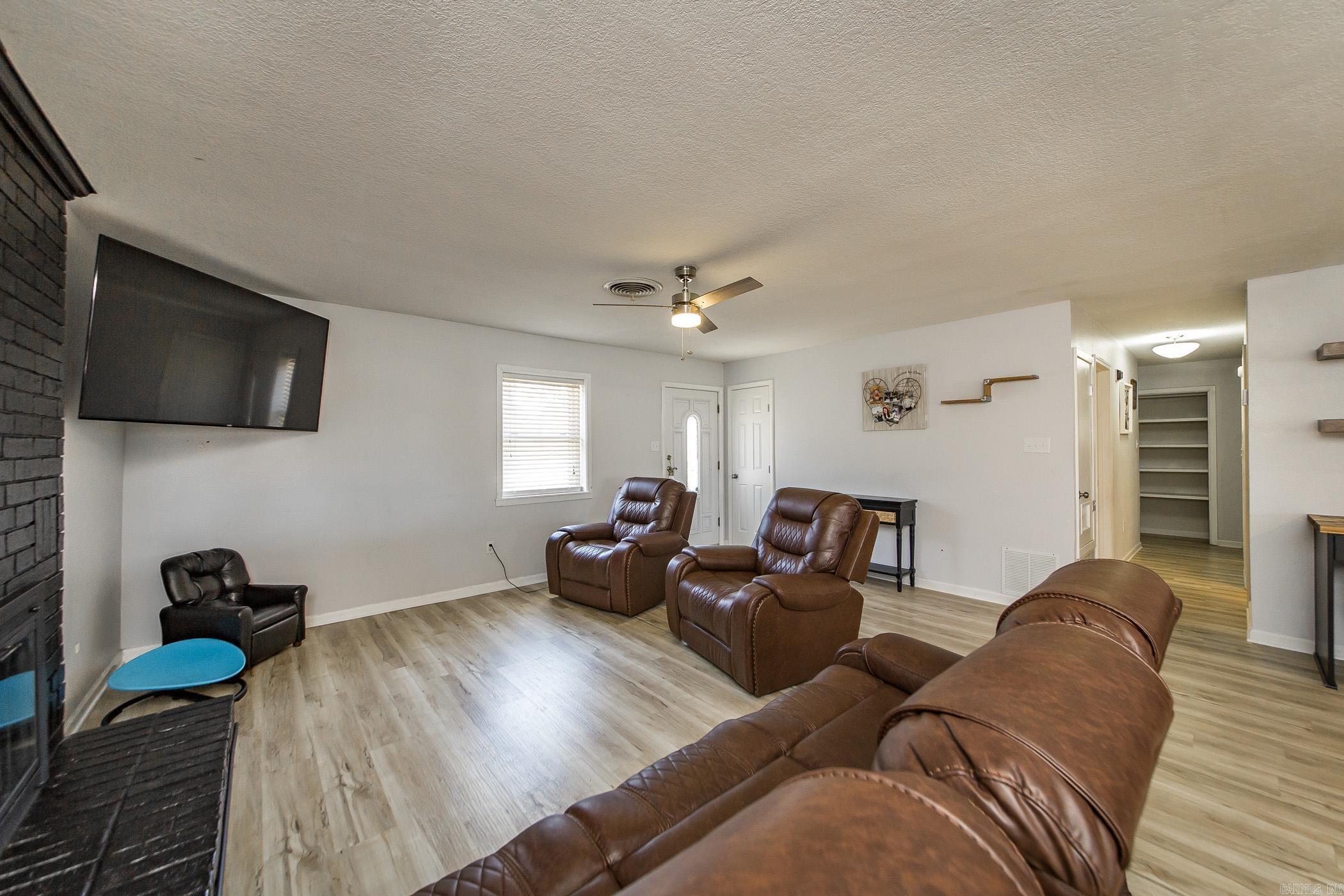2322  Southgate  Malvern, AR