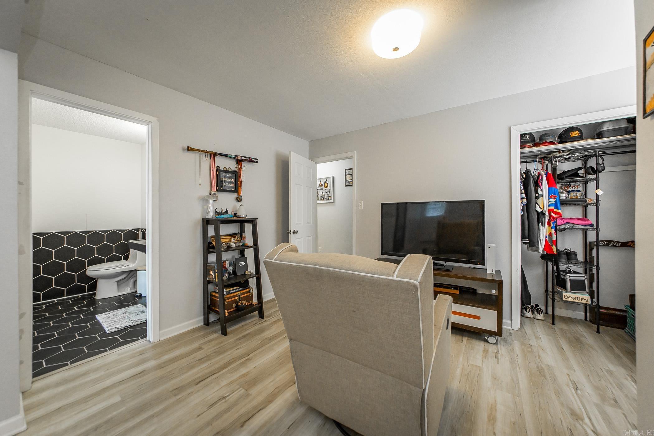 2322  Southgate  Malvern, AR