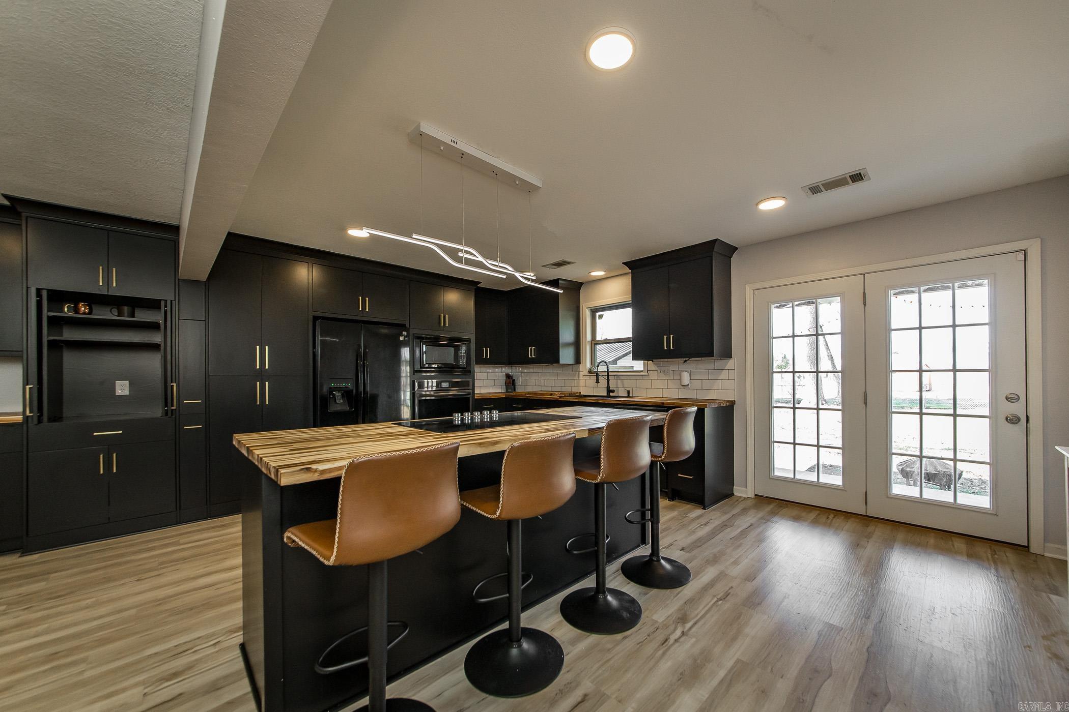 2322  Southgate  Malvern, AR