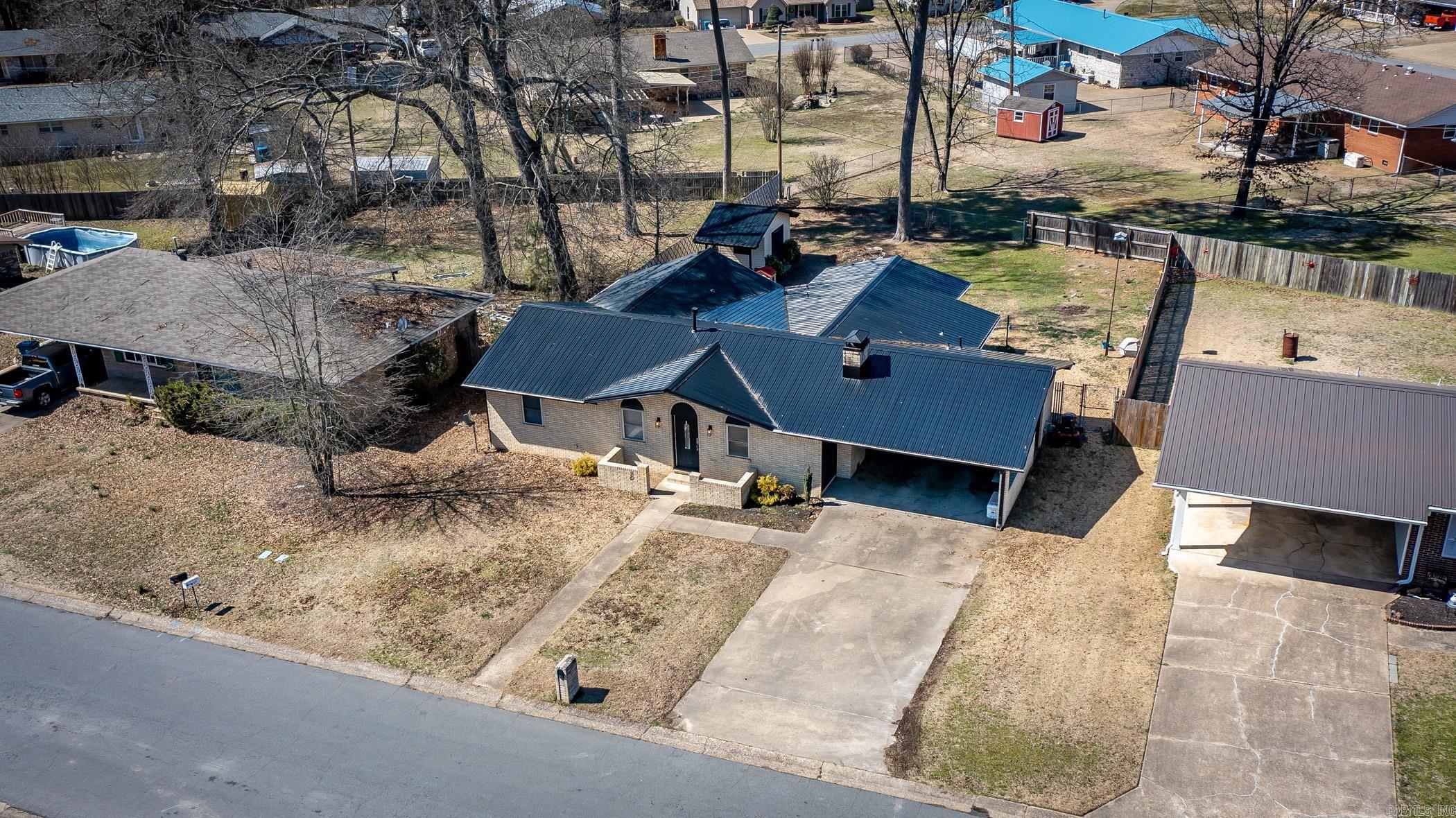 2322  Southgate  Malvern, AR