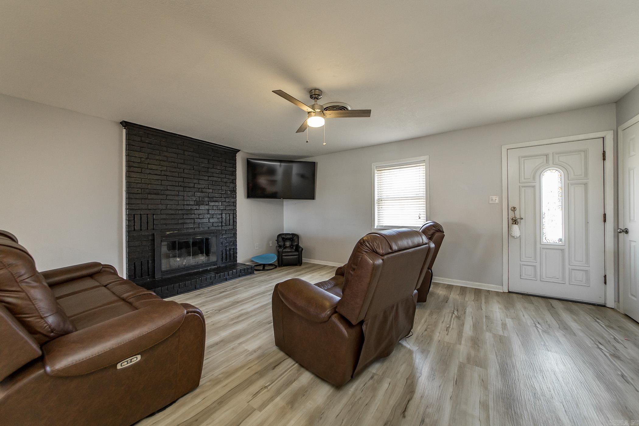 2322  Southgate  Malvern, AR