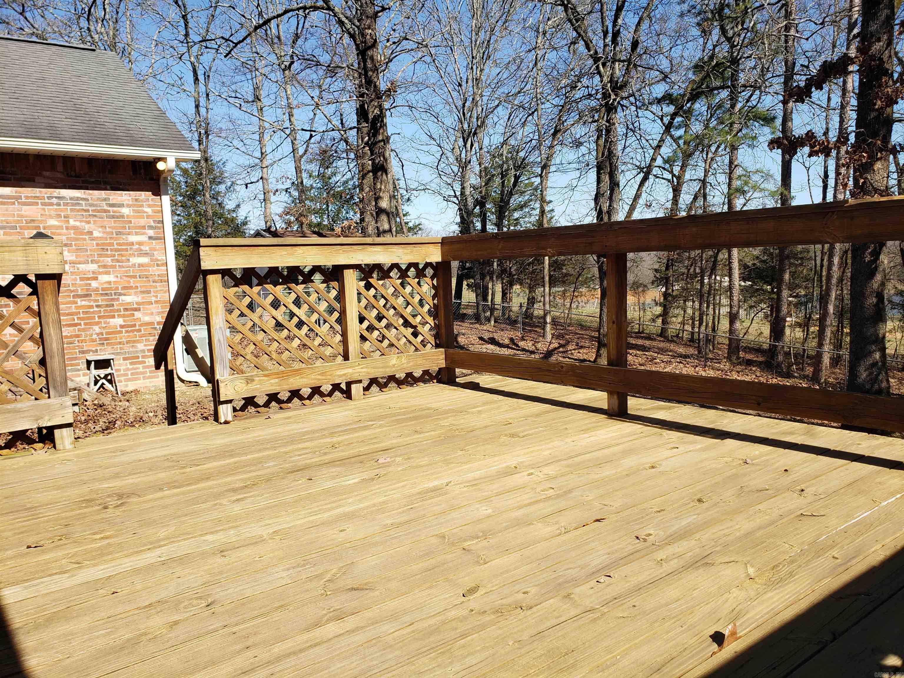 142  Lakeside Ln  Mena, AR