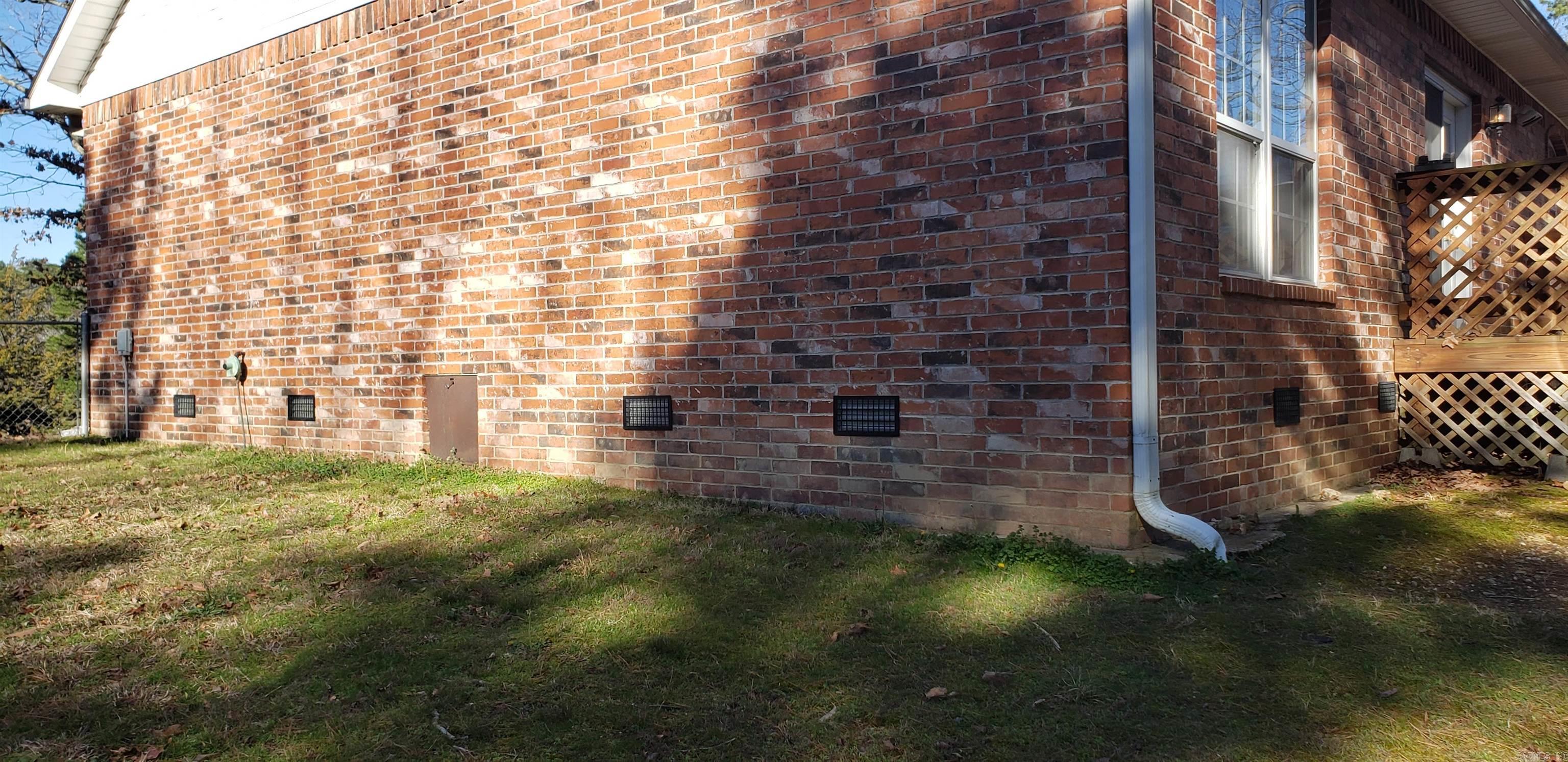 142  Lakeside Ln  Mena, AR