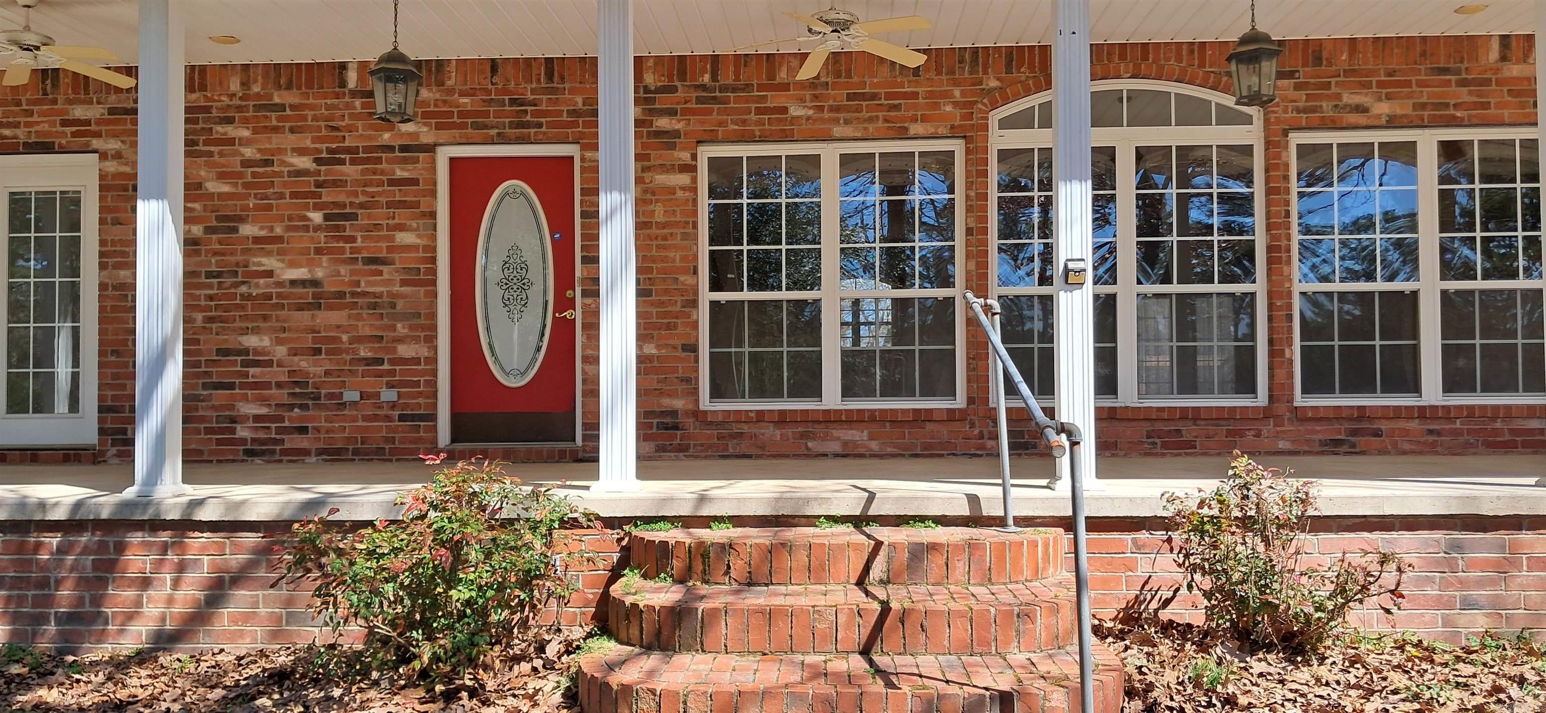 142  Lakeside Ln  Mena, AR