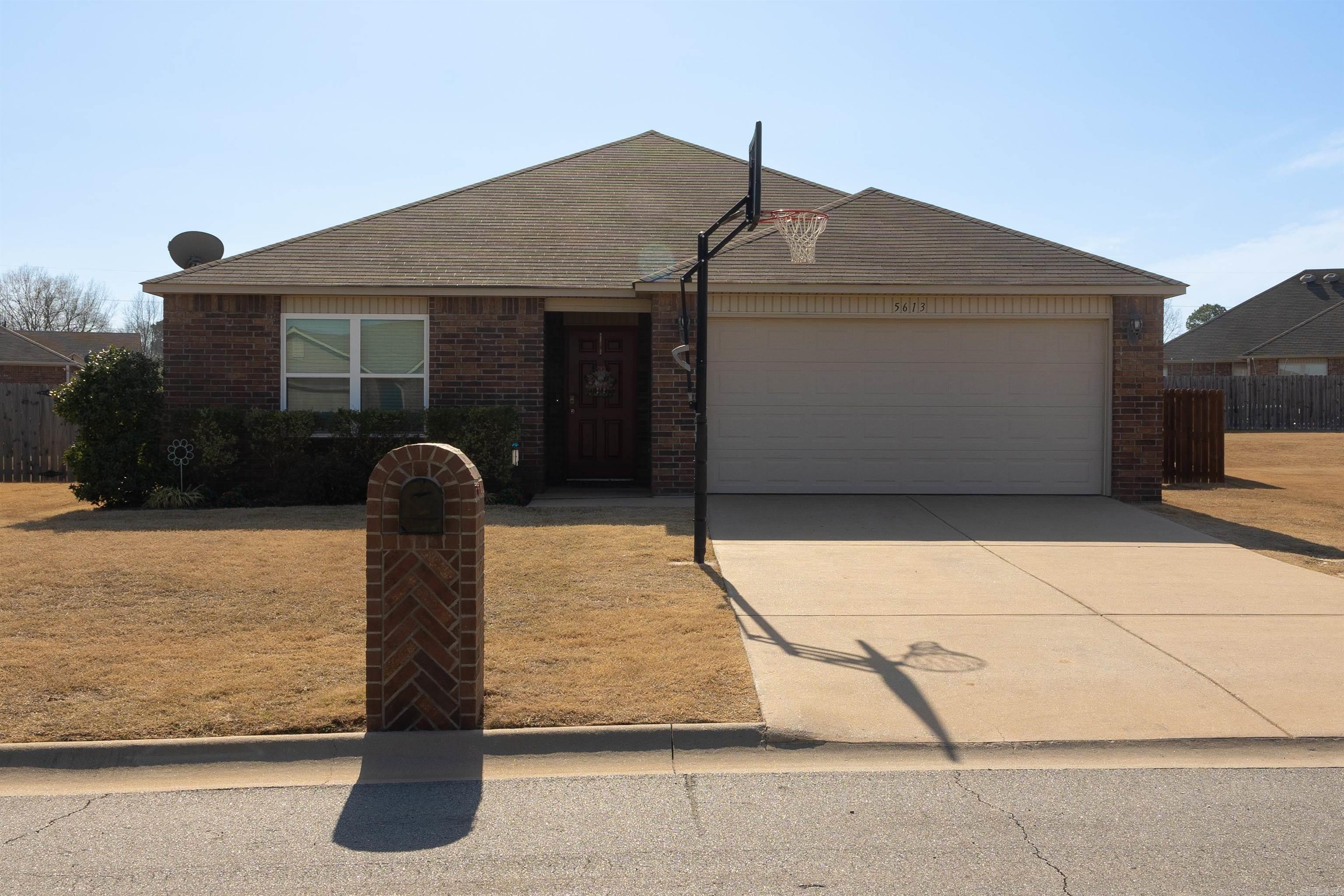 5613  Little Elm Ln  North Little Rock, AR
