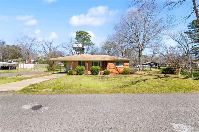 906  Willow St  Malvern, AR