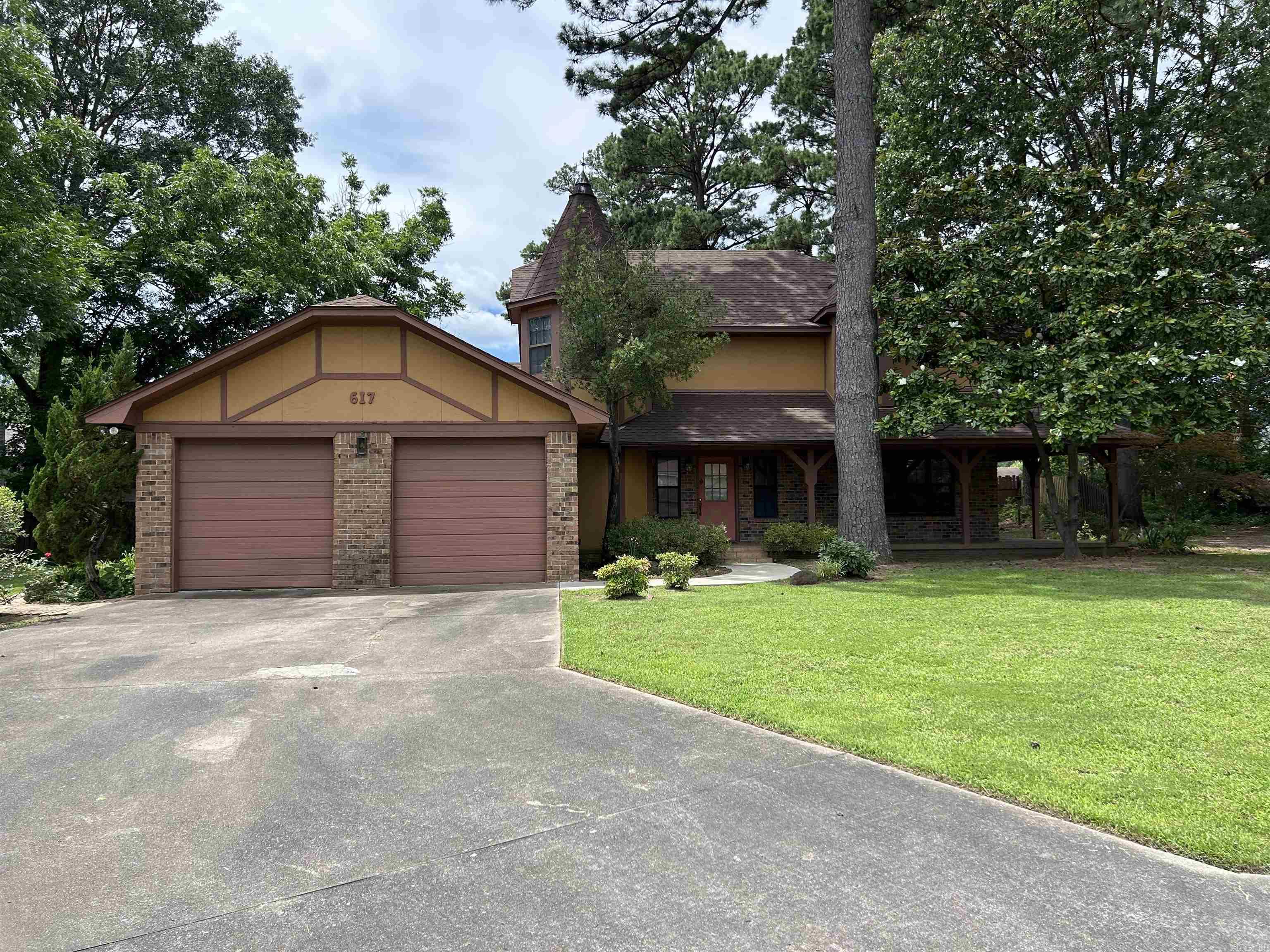 617  EDINBURGH  Jacksonville, AR