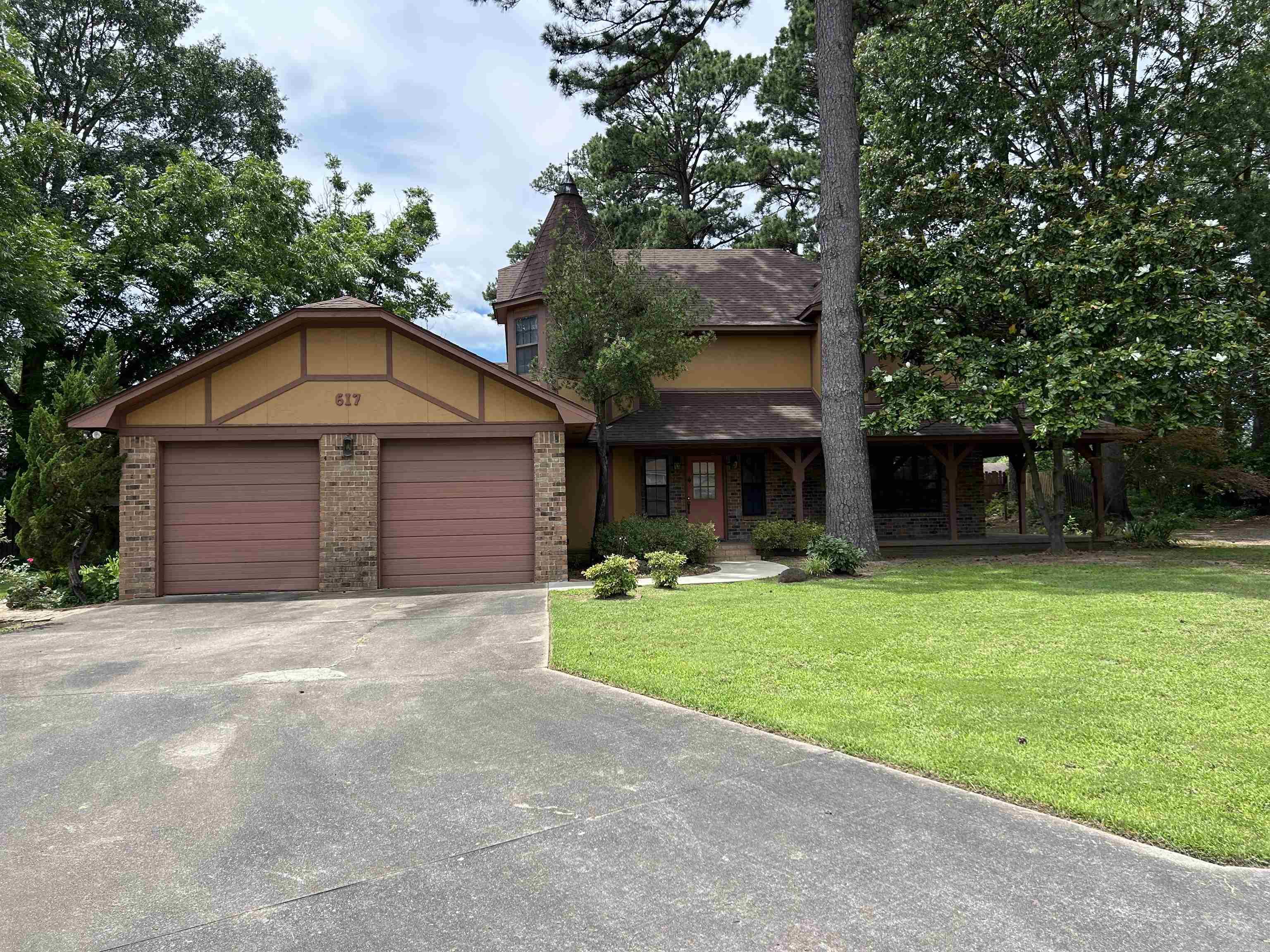 617  EDINBURGH  Jacksonville, AR