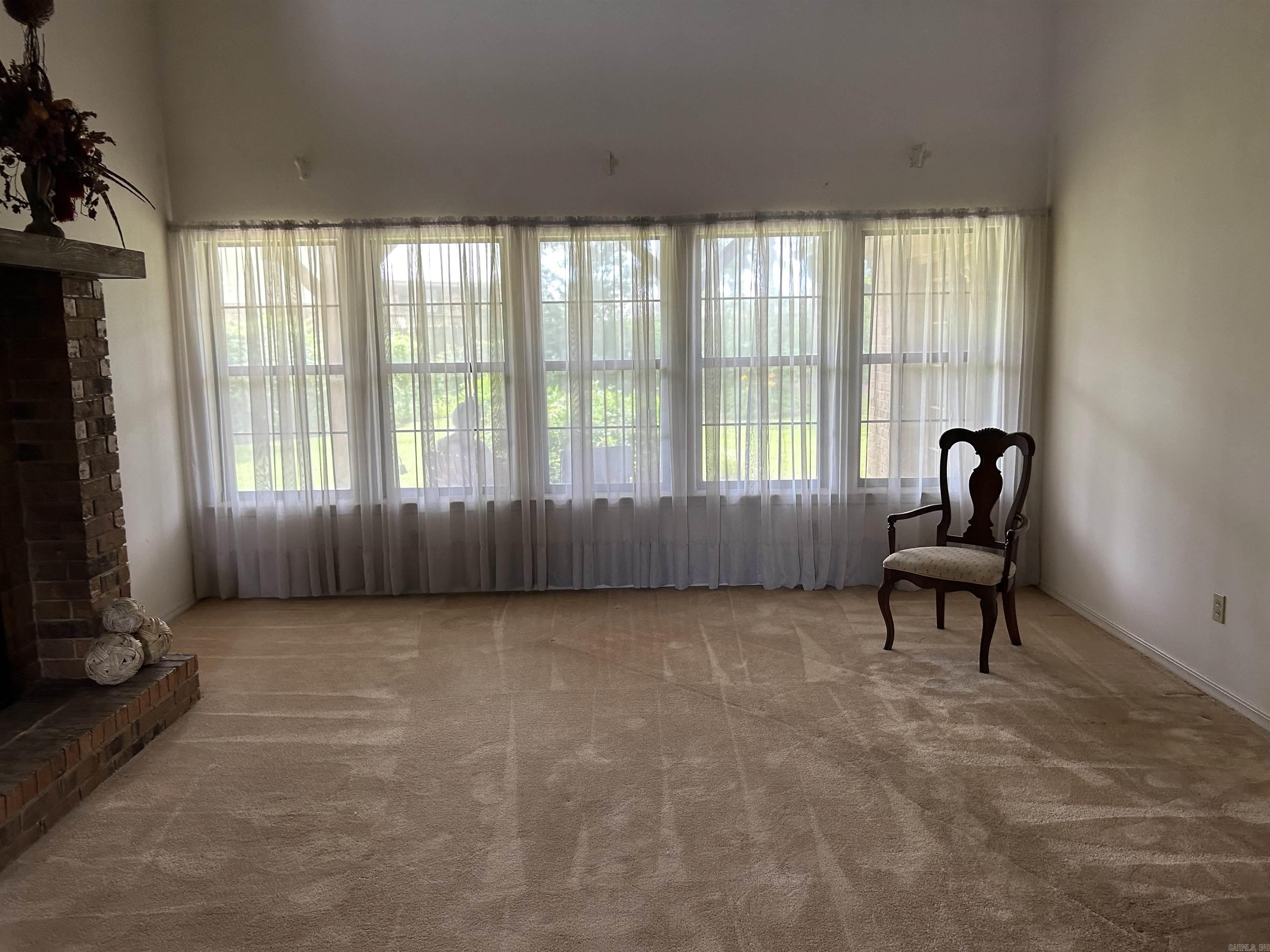 617  EDINBURGH  Jacksonville, AR