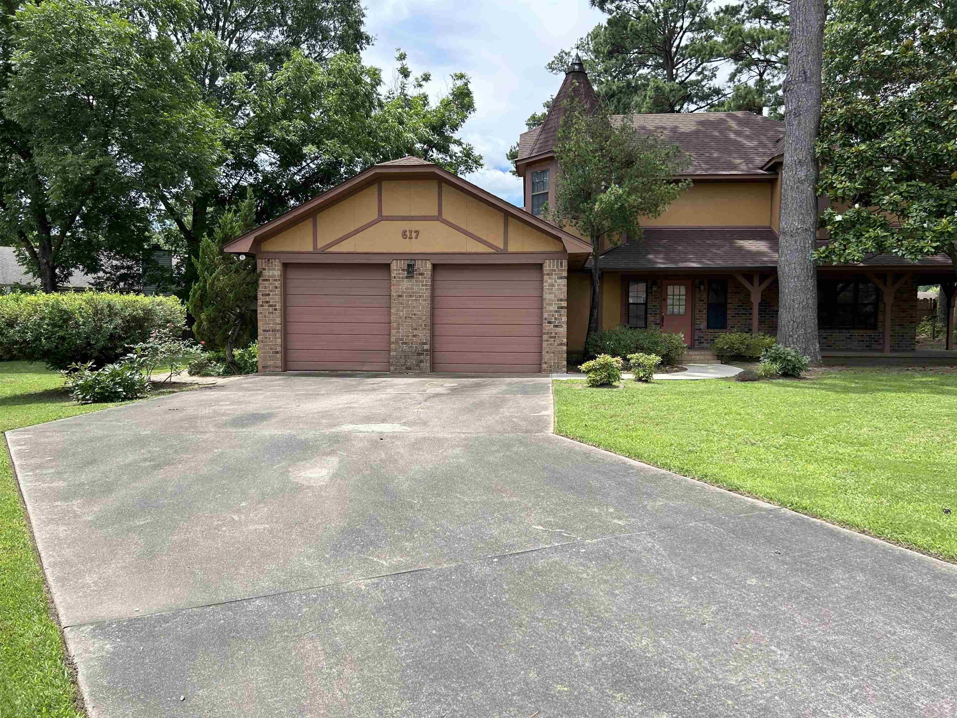 617  EDINBURGH  Jacksonville, AR