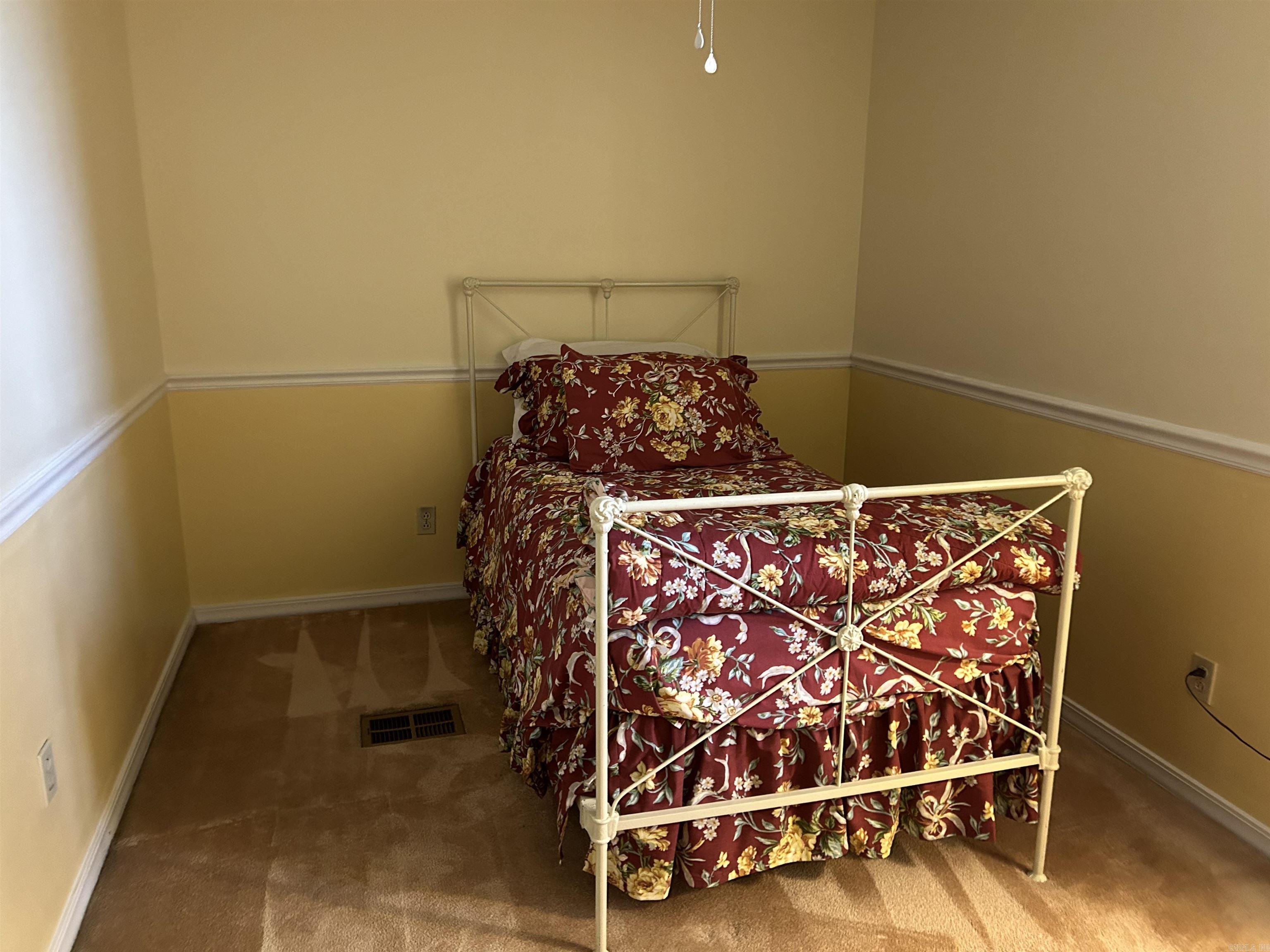617  EDINBURGH  Jacksonville, AR