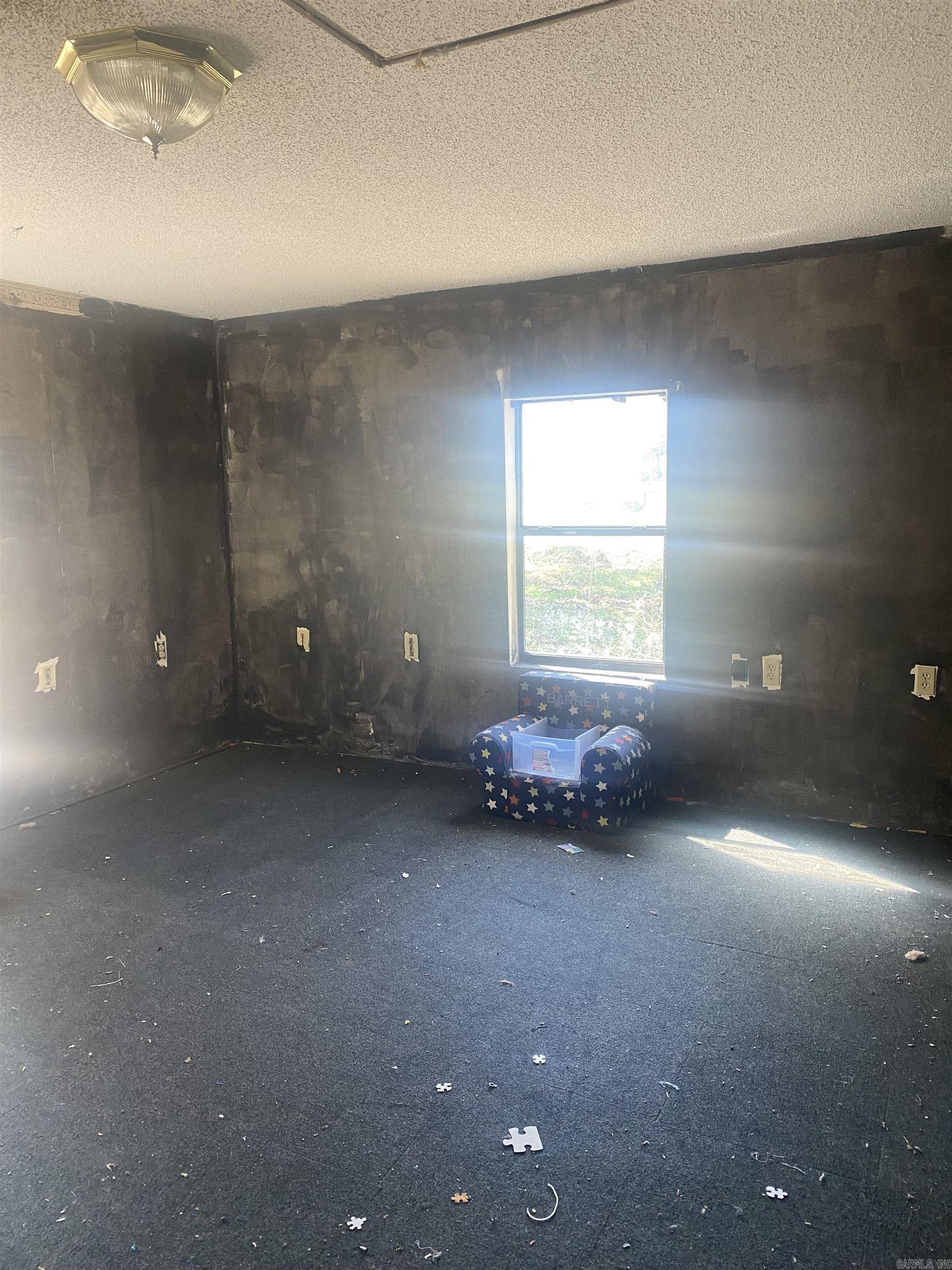 105  Edwards  White Hall, AR