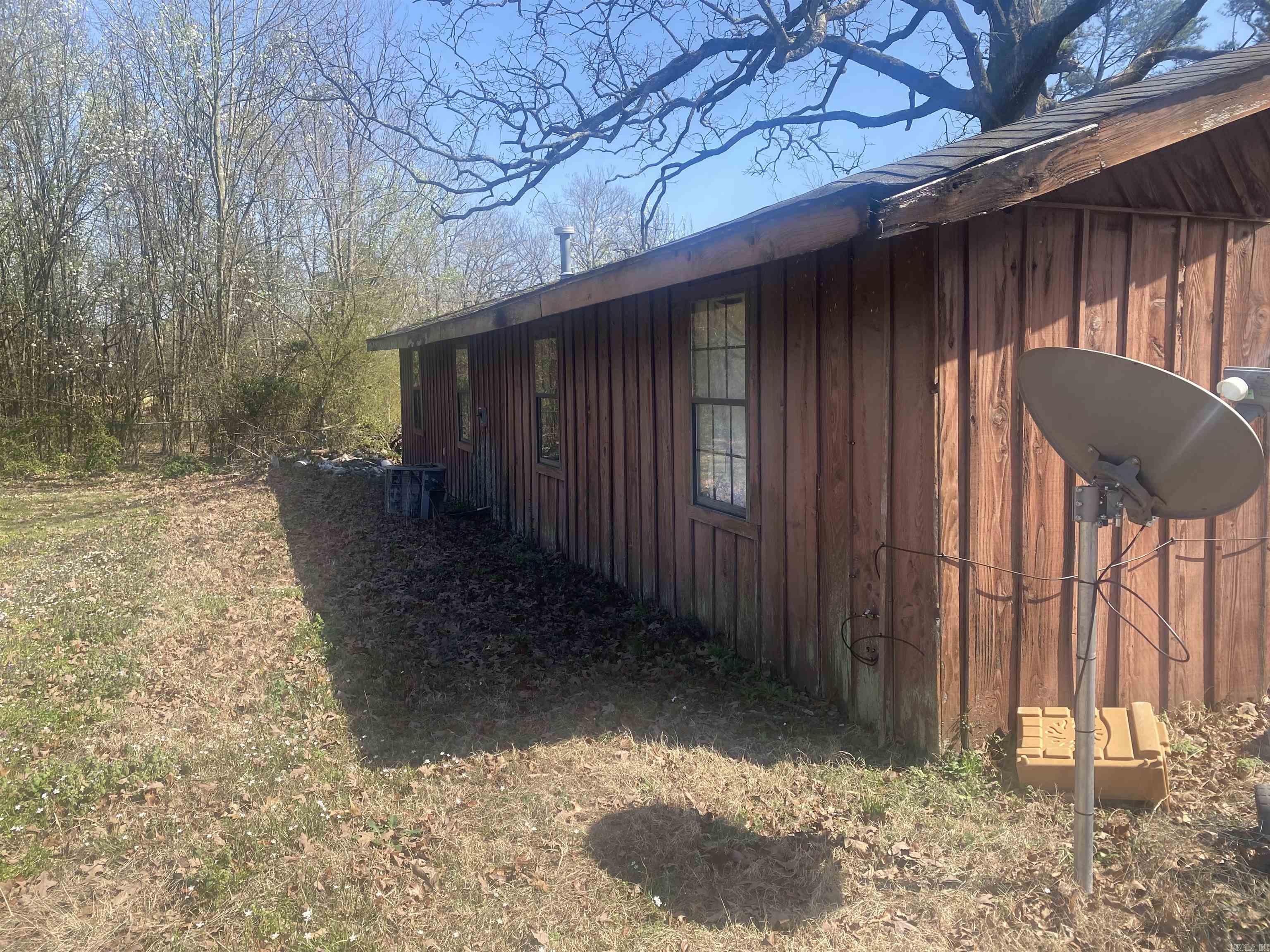 105  Edwards  White Hall, AR