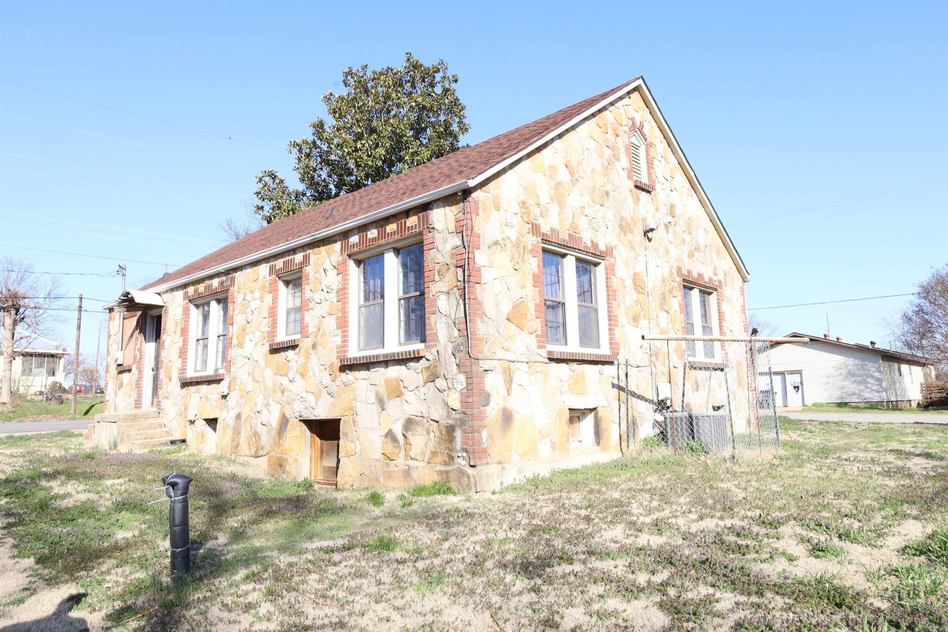 400 E Main  Paragould, AR