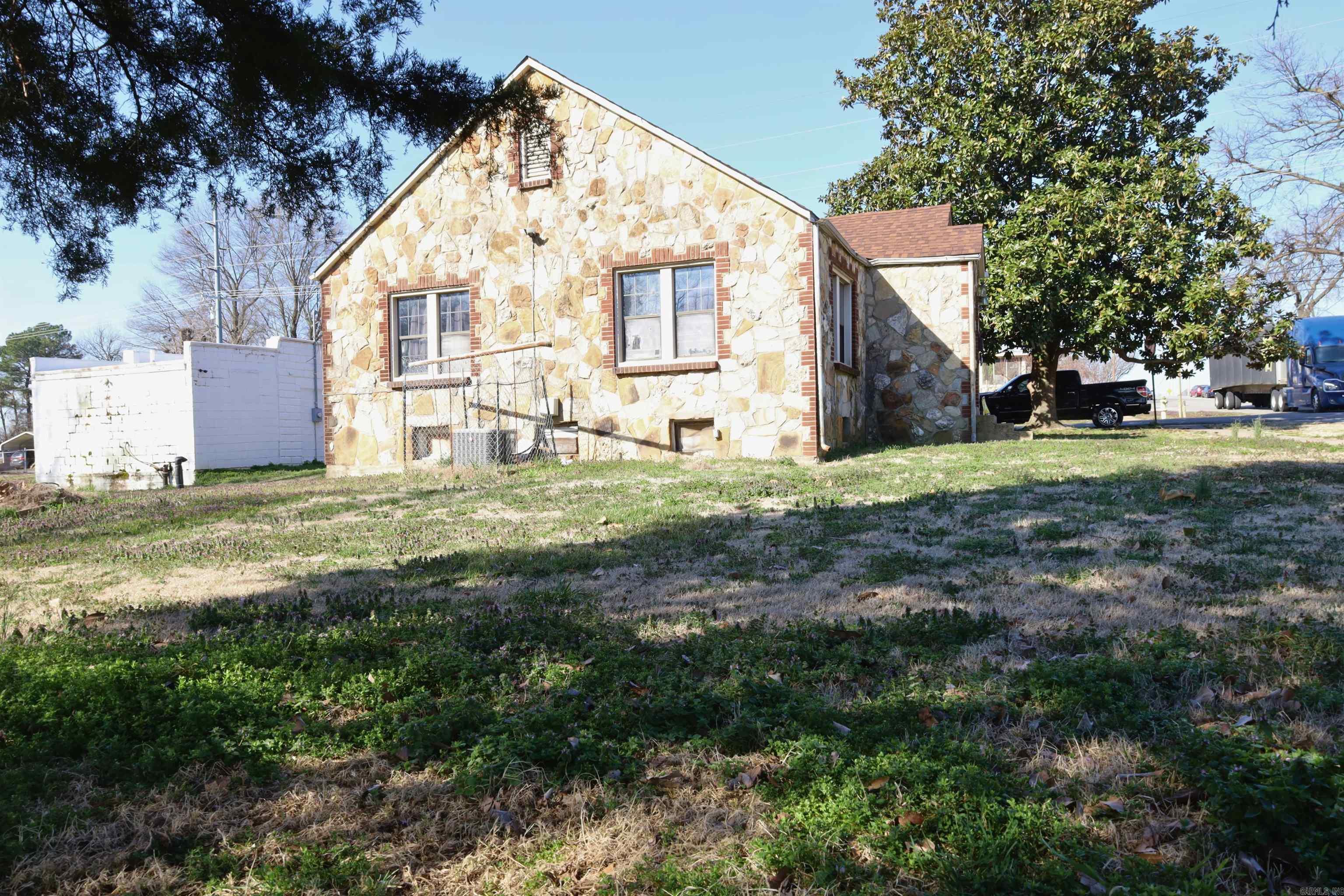 400 E Main  Paragould, AR