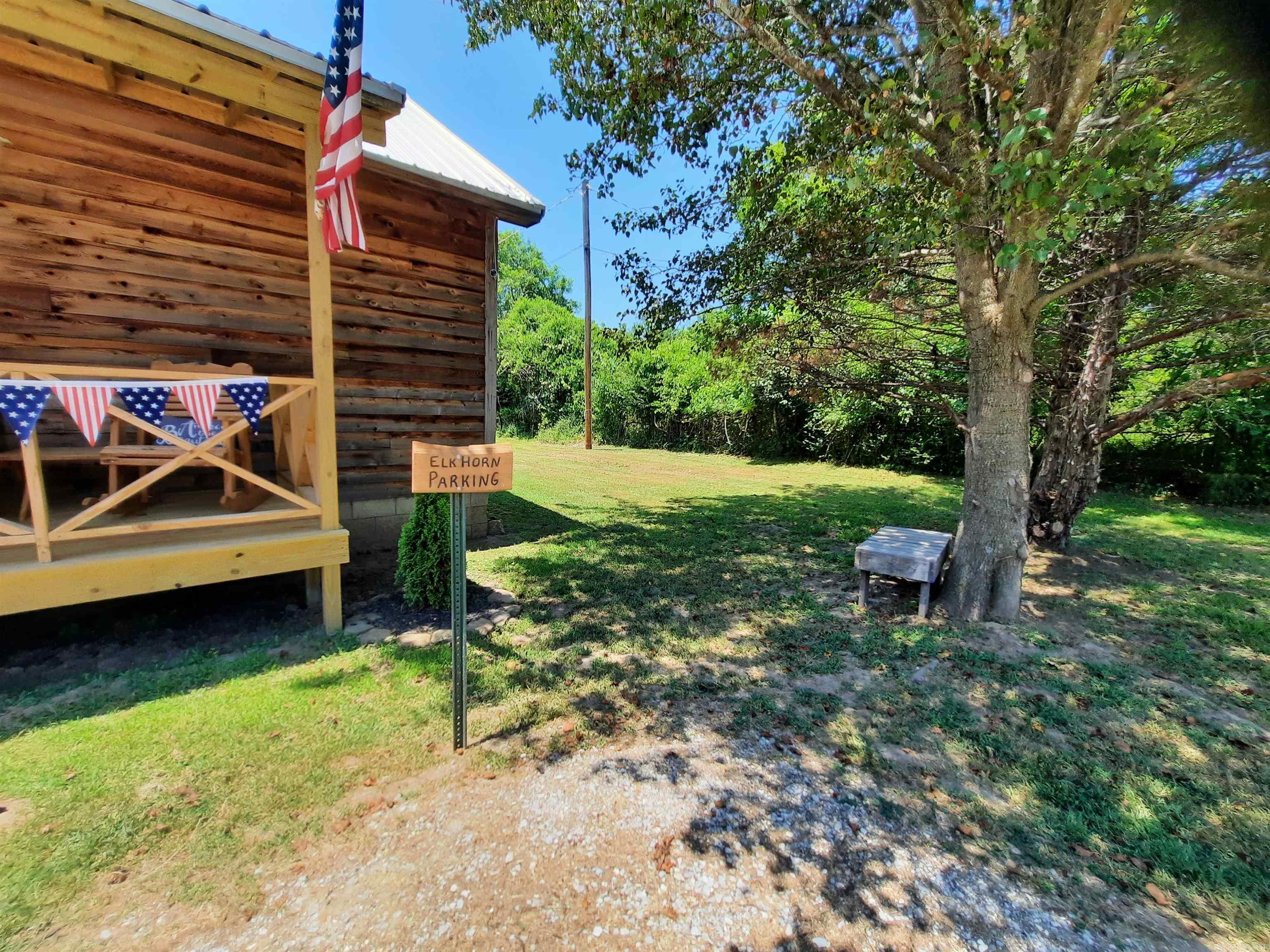 406  Cedar  Mountain View, AR