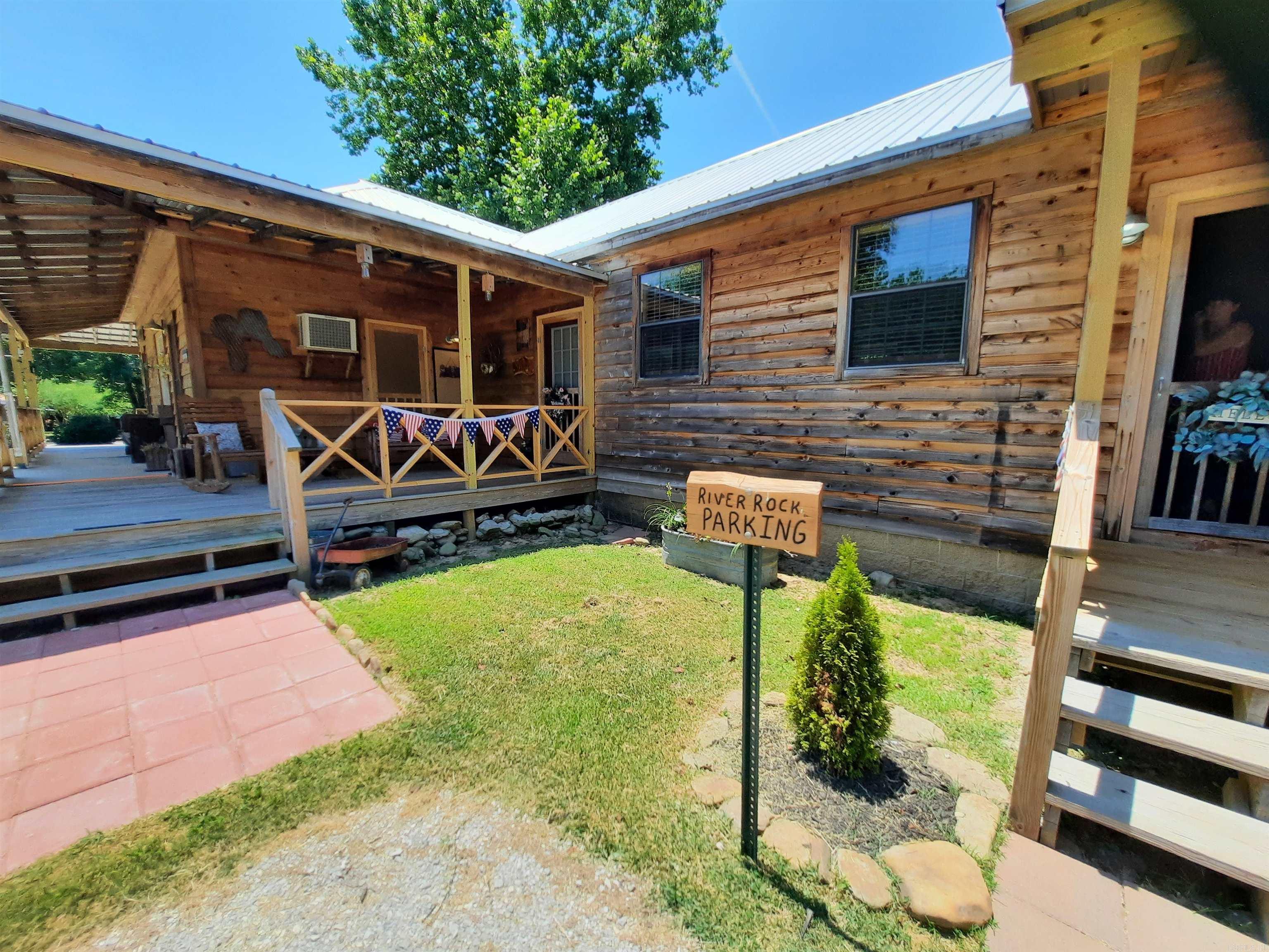 406  Cedar  Mountain View, AR