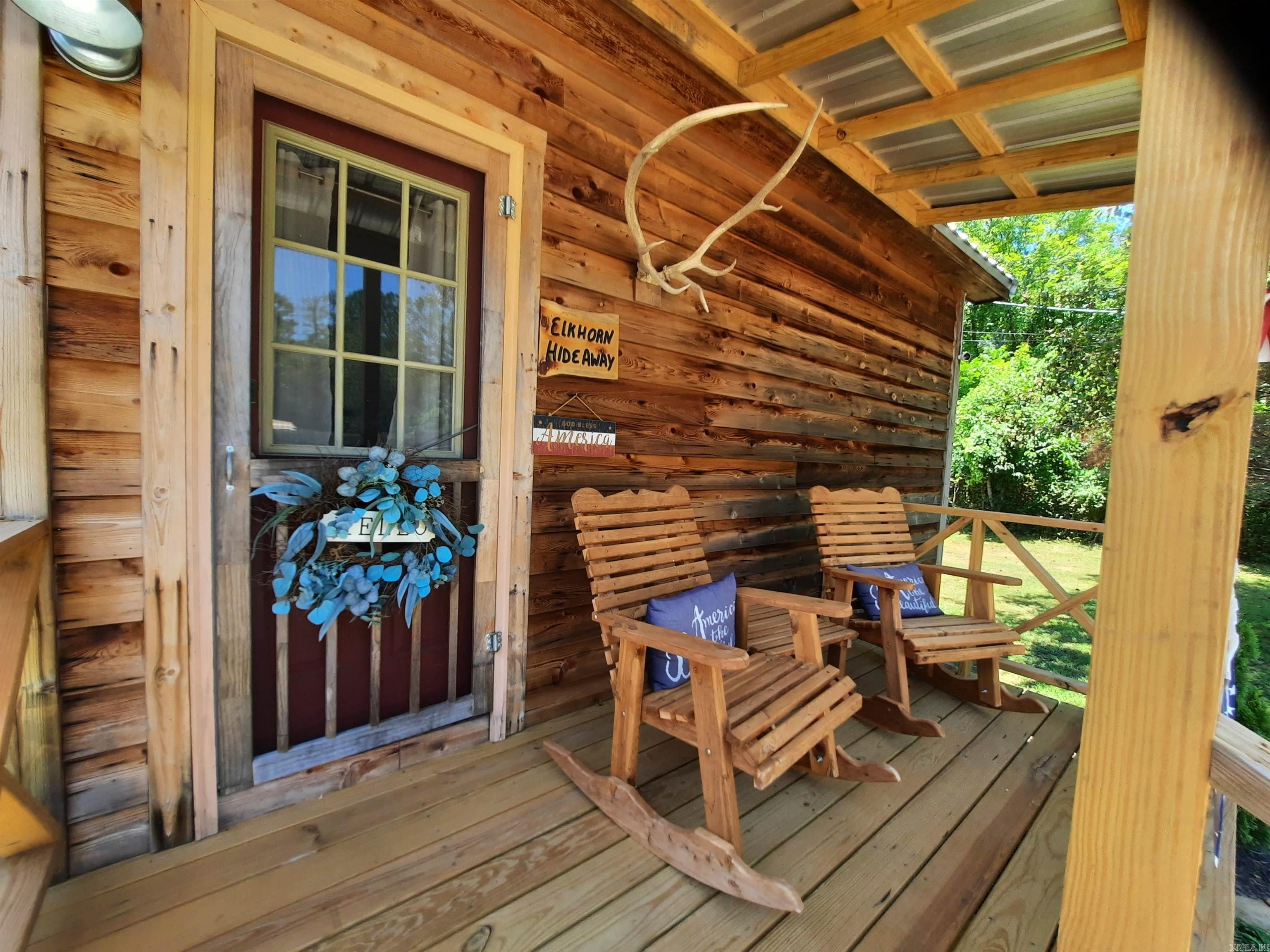 406  Cedar  Mountain View, AR