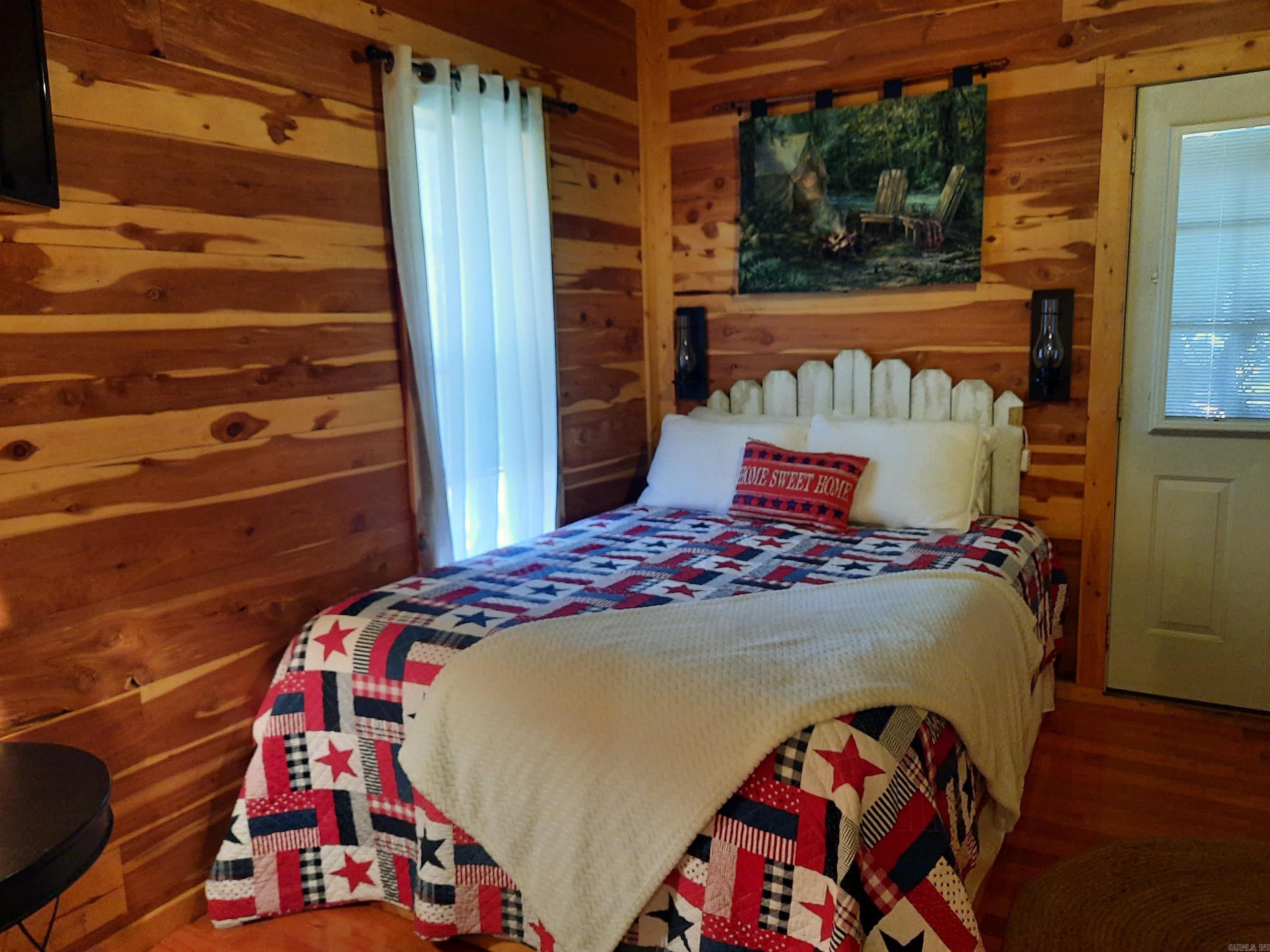 406  Cedar  Mountain View, AR