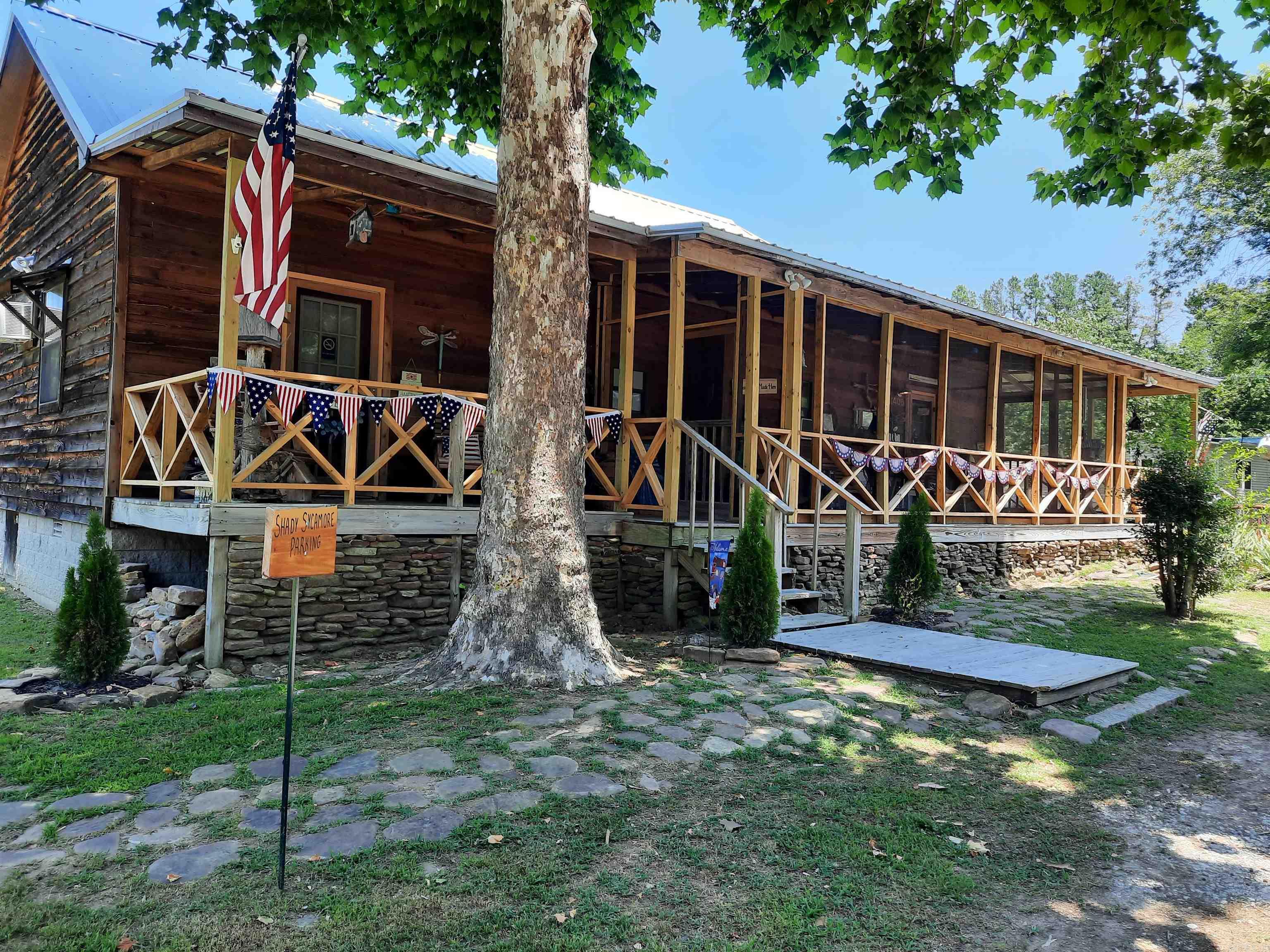 406  Cedar  Mountain View, AR