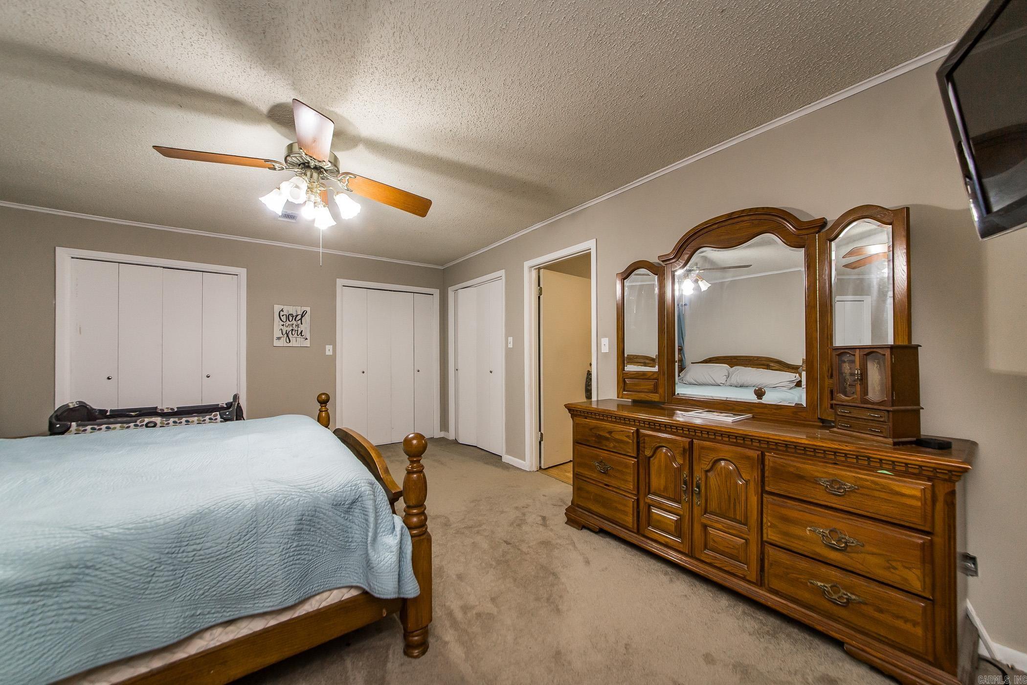 102  Walnut  England, AR