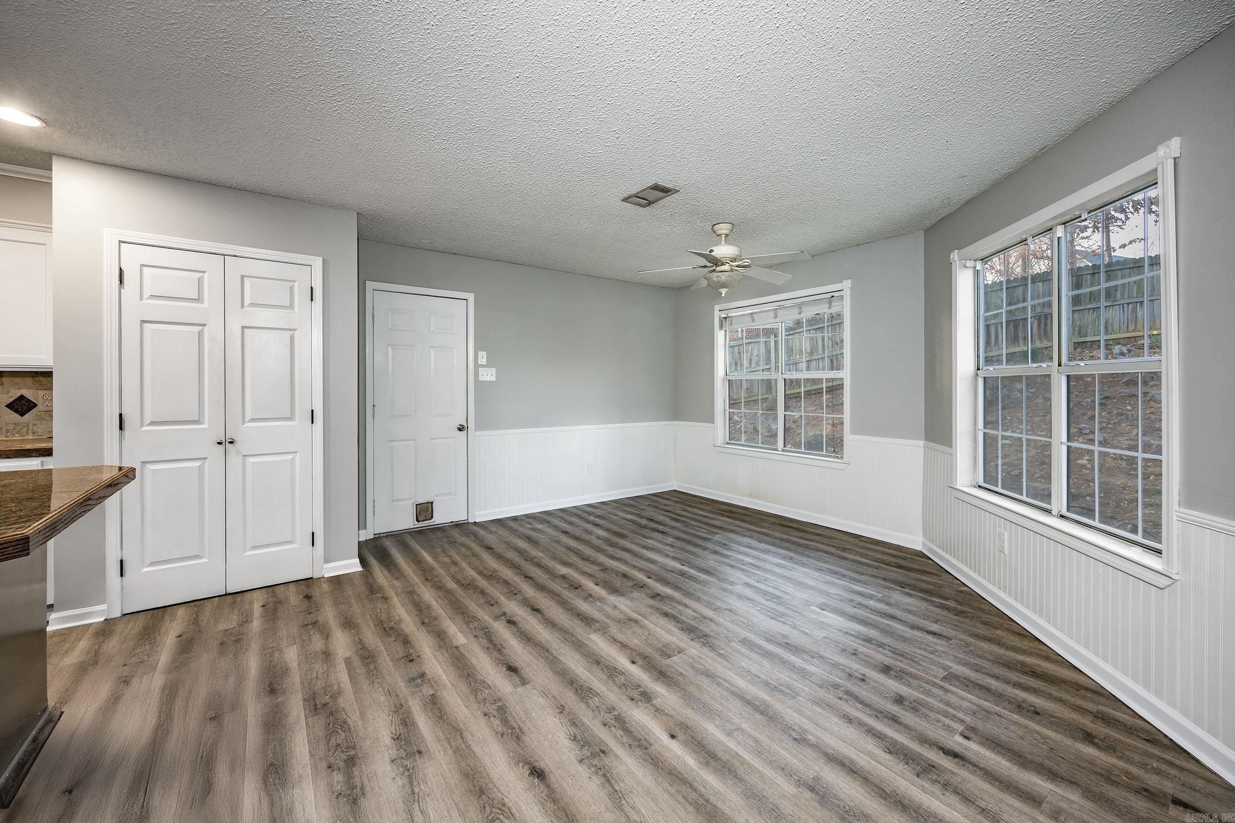 40  Vantage  Maumelle, AR