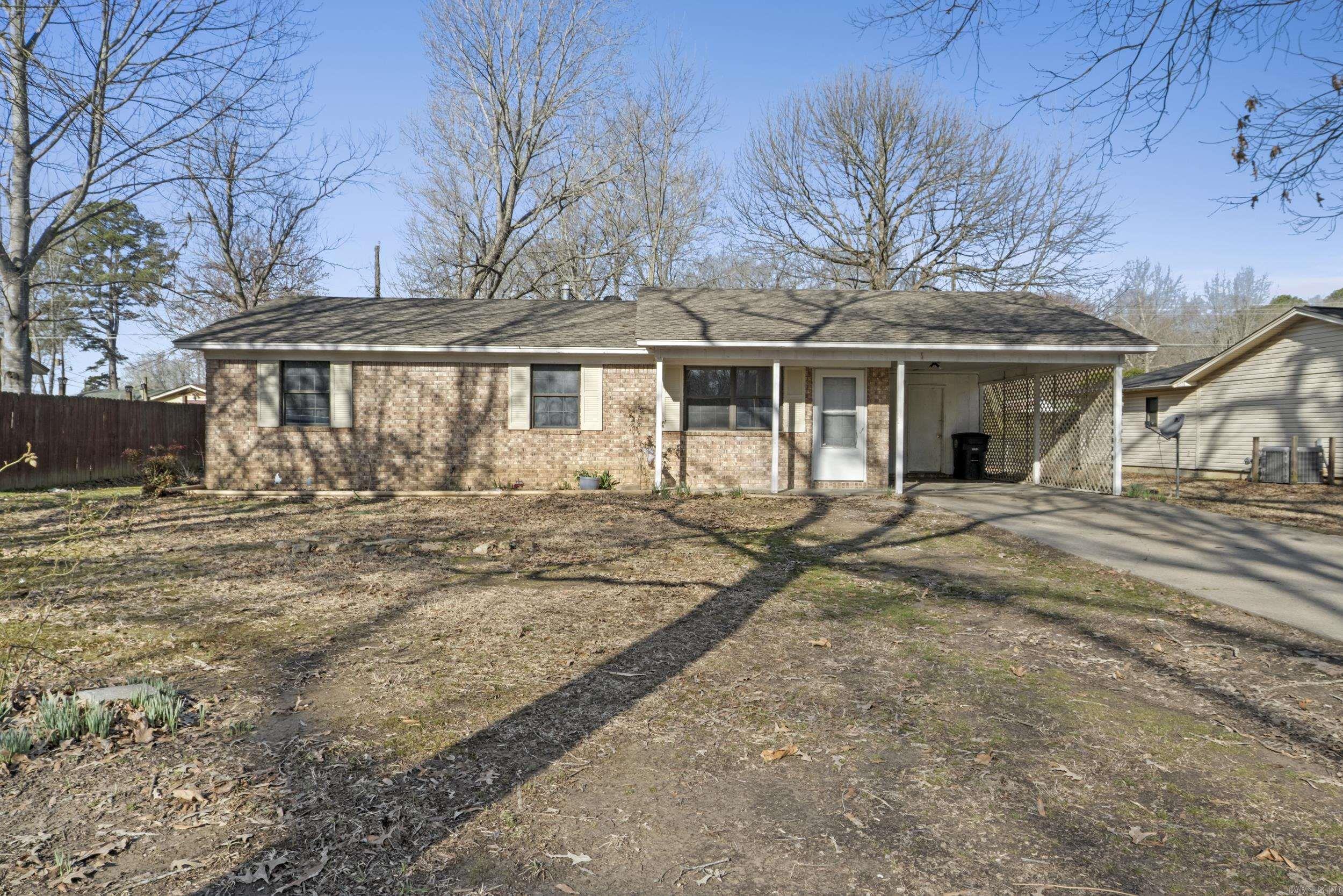 1401  Doris  Searcy, AR