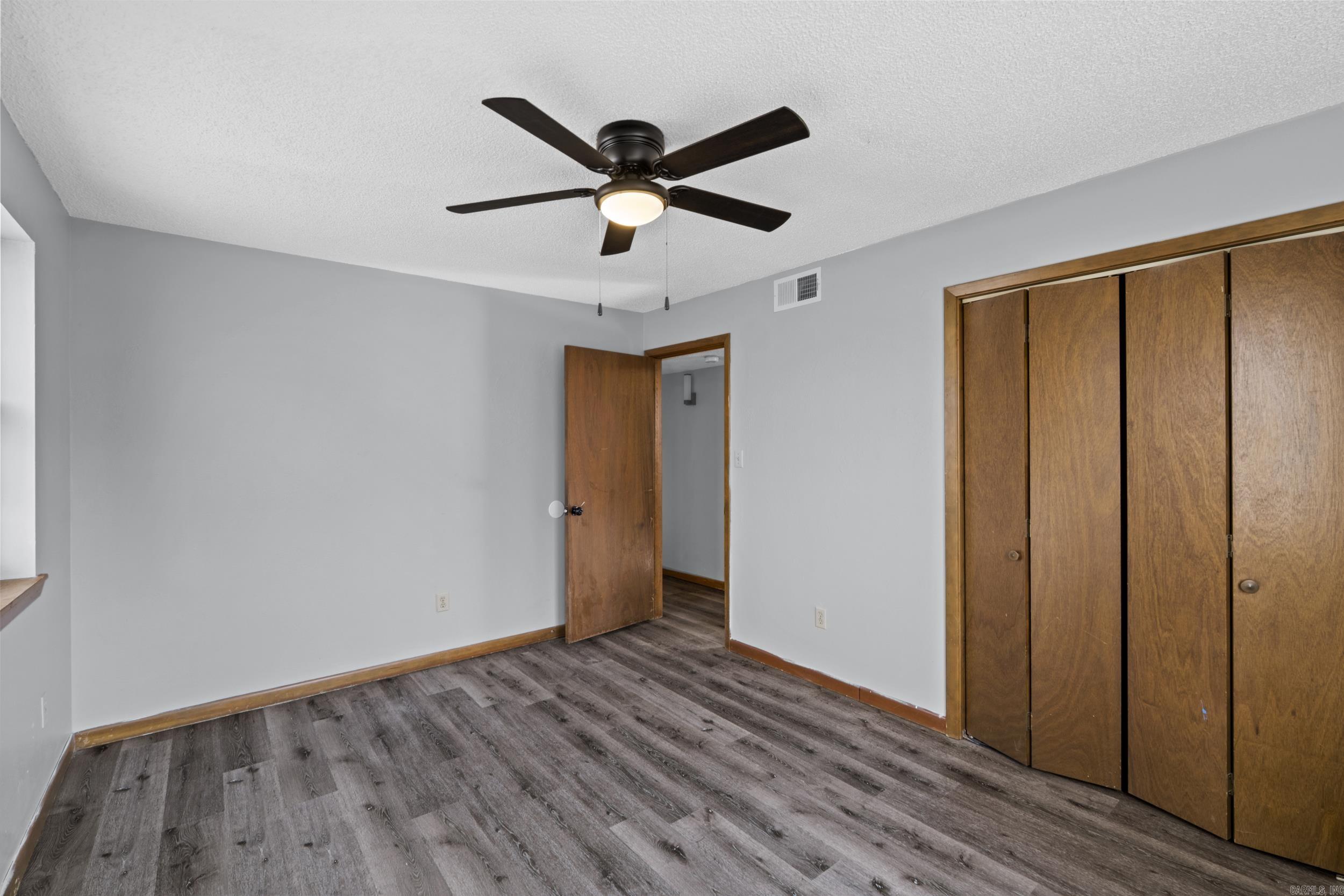 1401  Doris  Searcy, AR