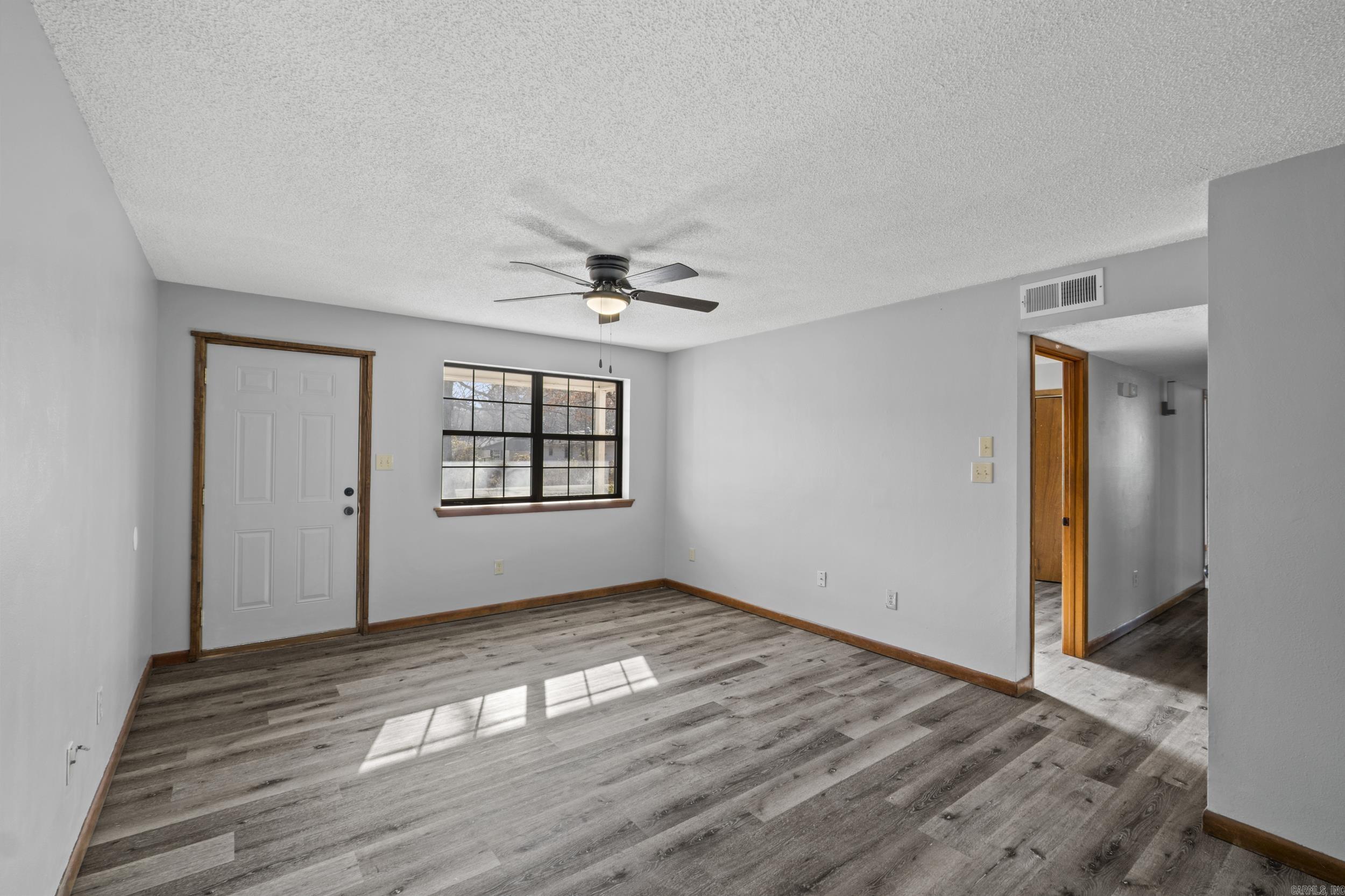 1401  Doris  Searcy, AR