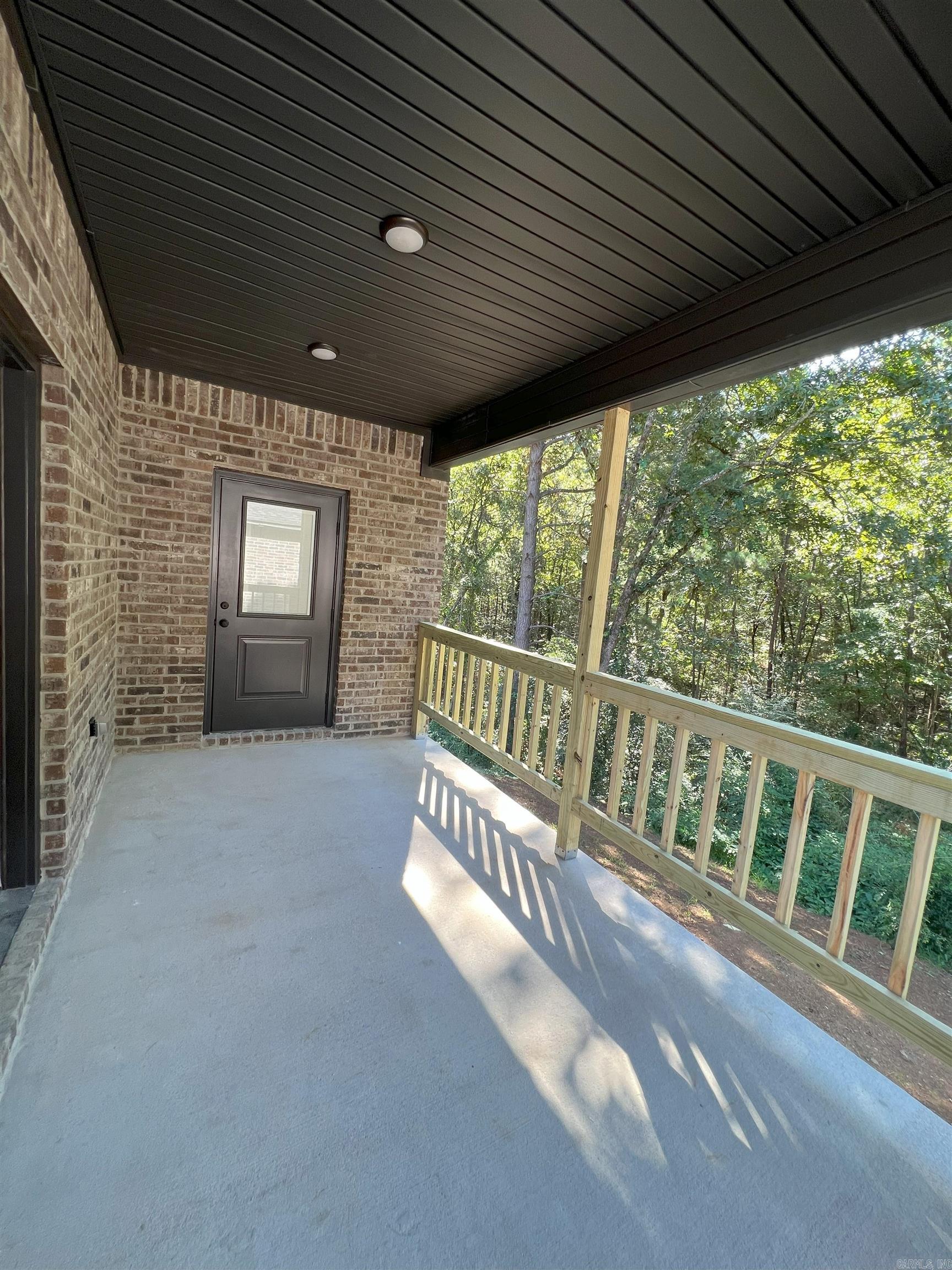 319 N High  Heber Springs, AR