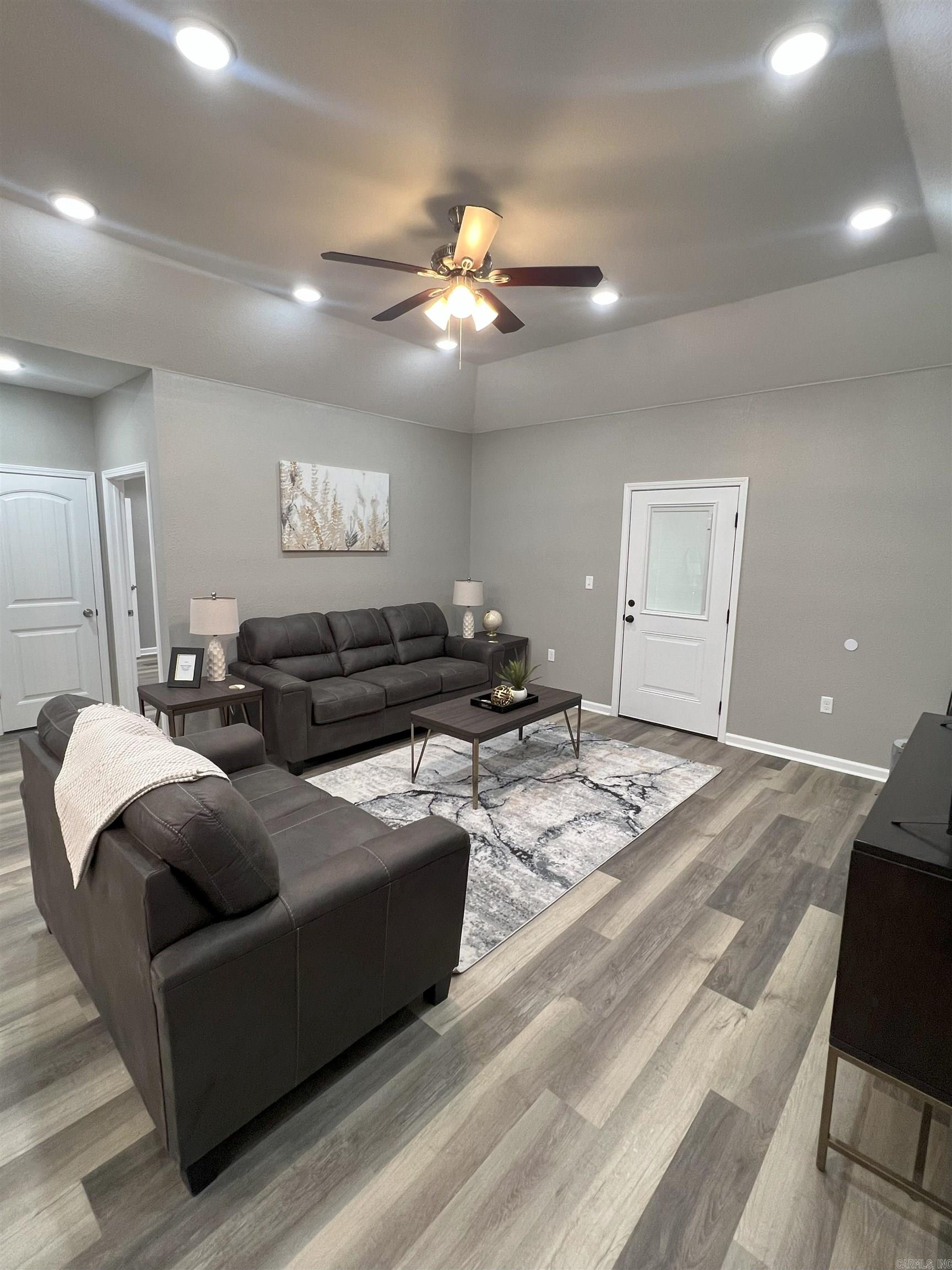 319 N High  Heber Springs, AR
