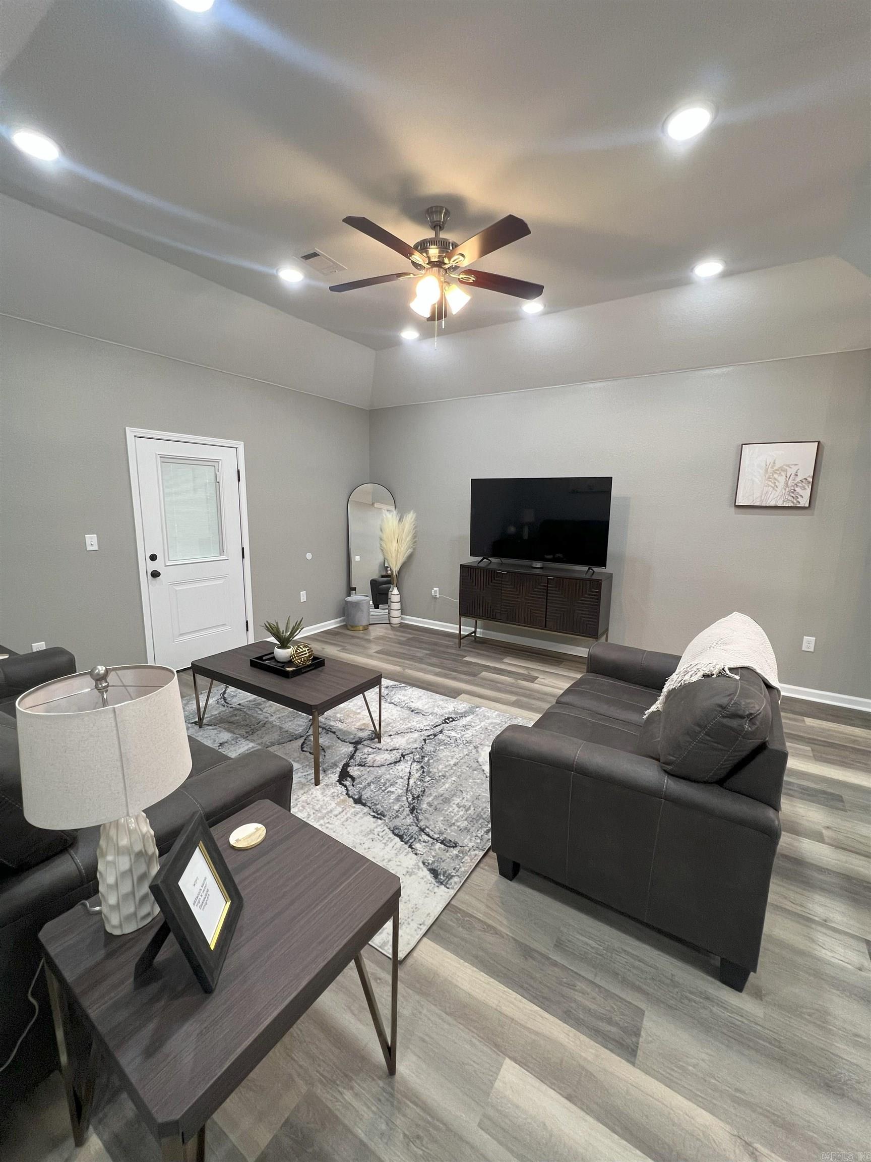 319 N High  Heber Springs, AR